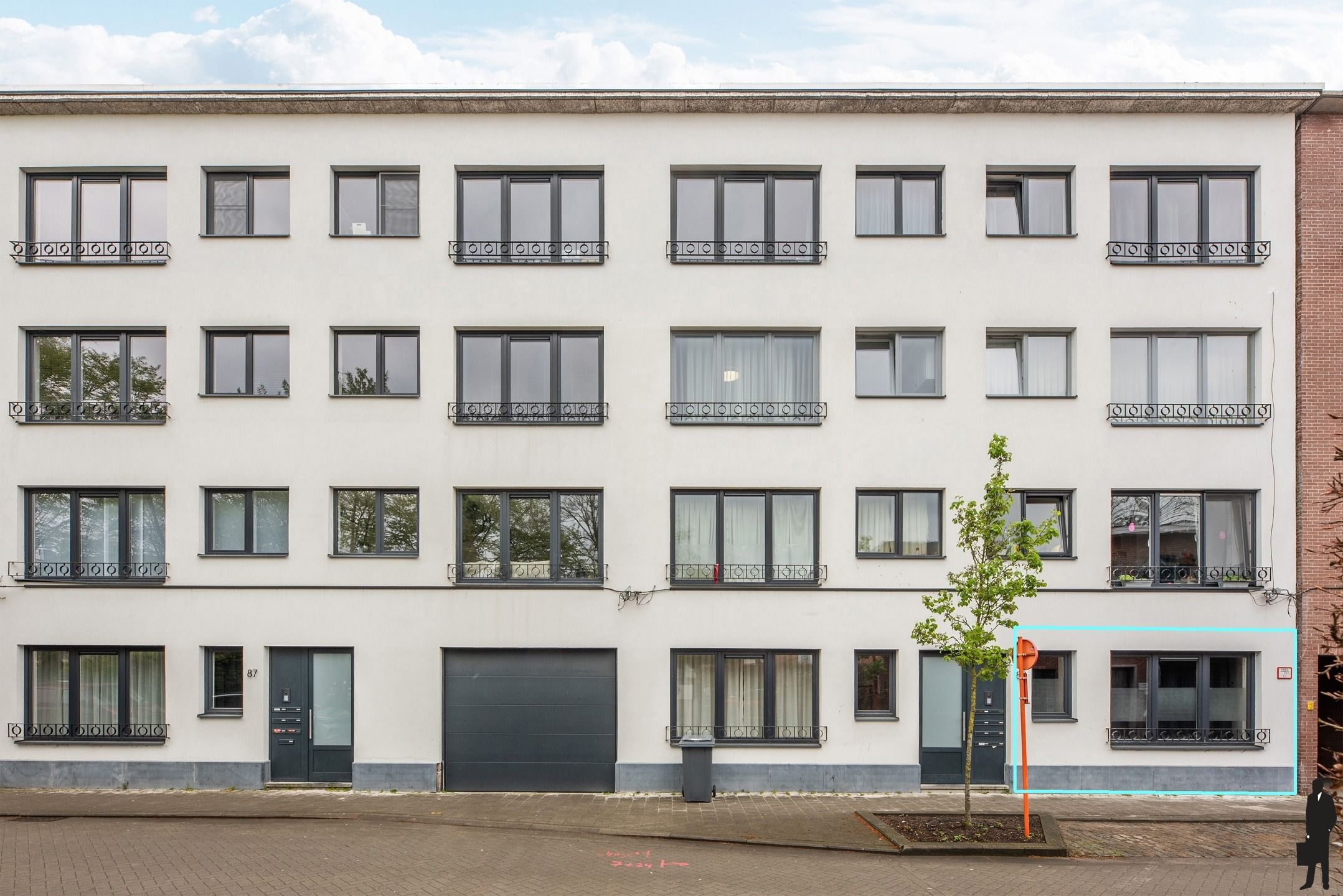 Gelijkvloers appartement van ca. 74m² met 2slks foto {{pictureIndex}}