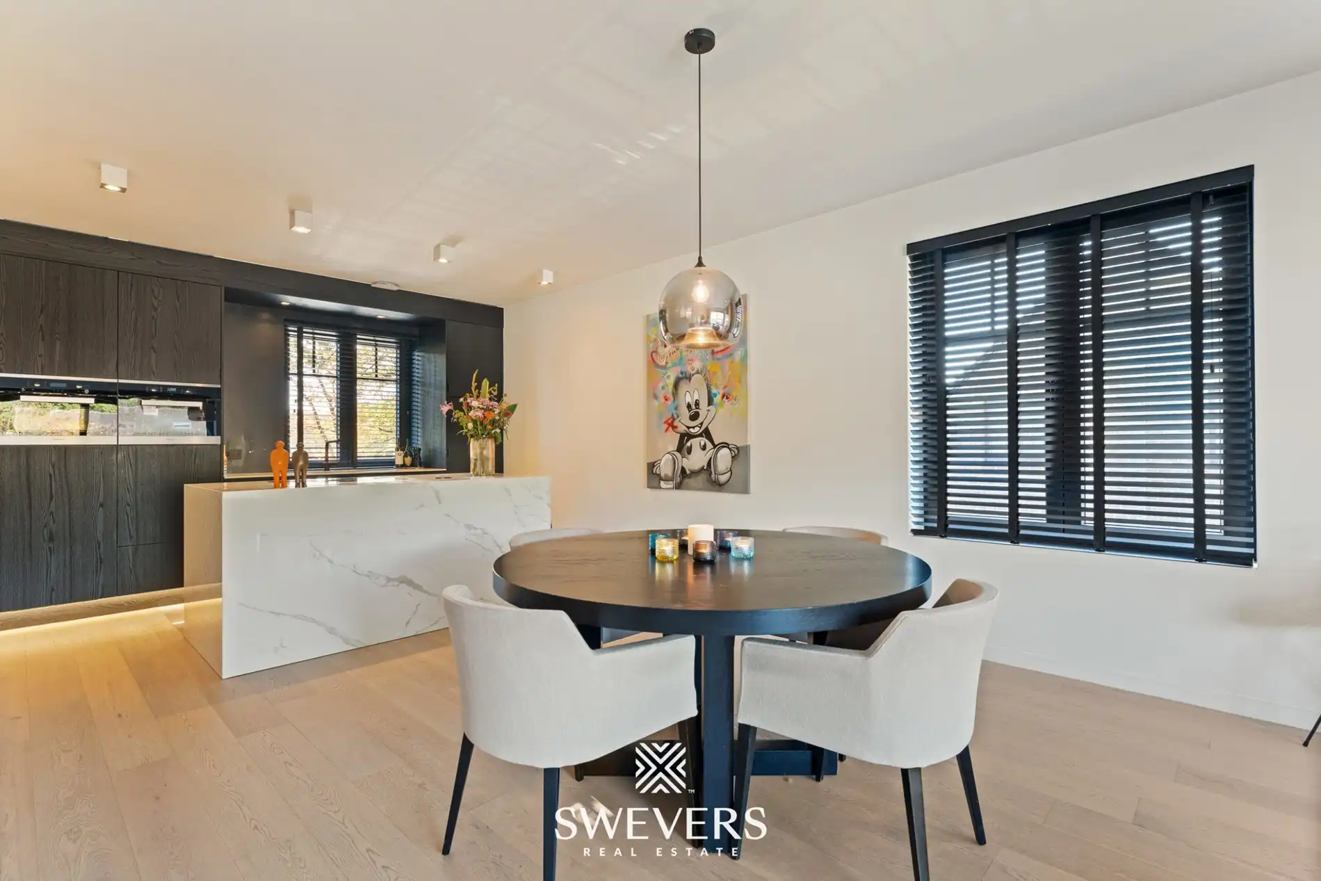 Luxueus villa-appartement in het centrum van Bolderberg foto 14