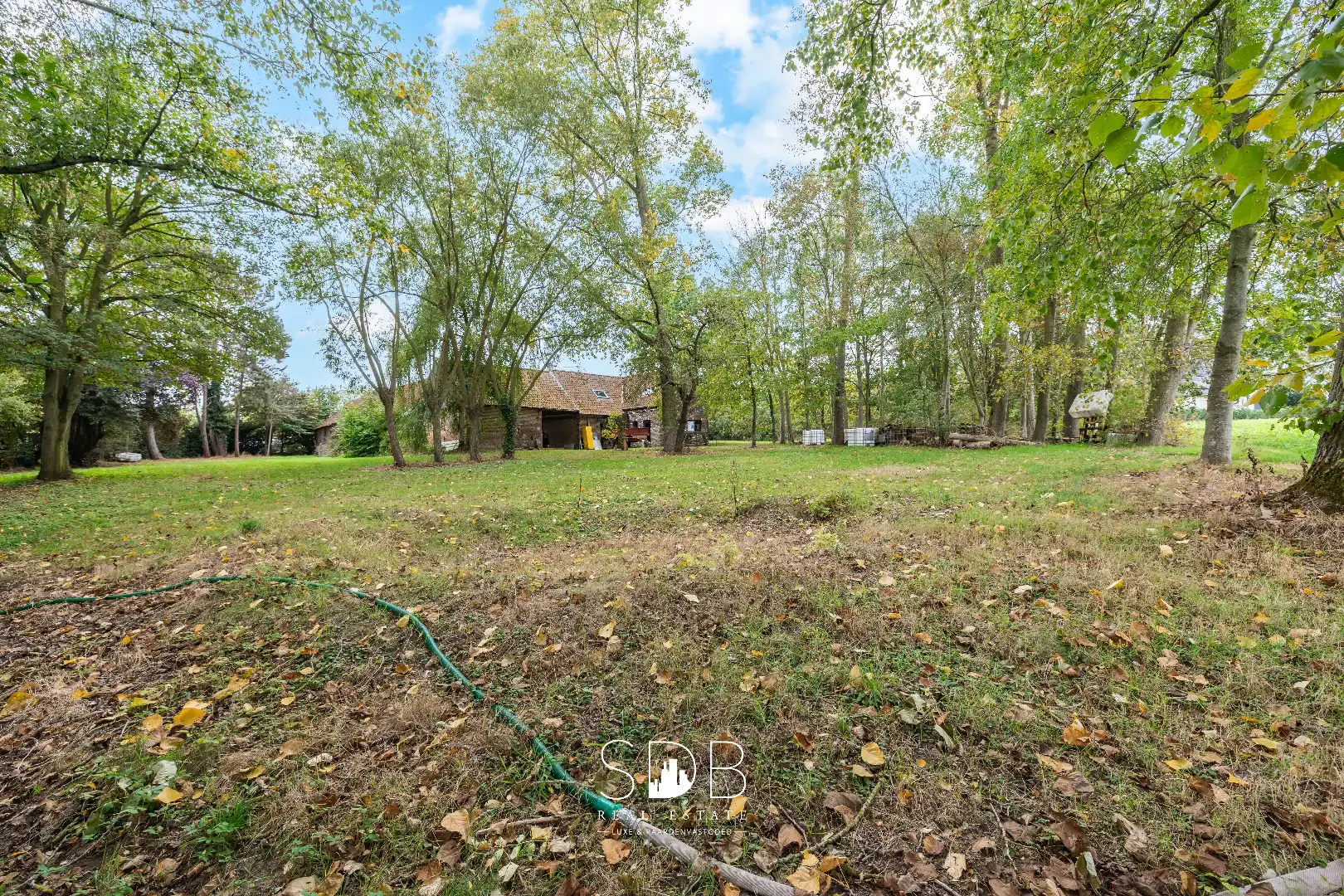Authentieke hoeve met achterliggend groen op 5.192m² foto 30