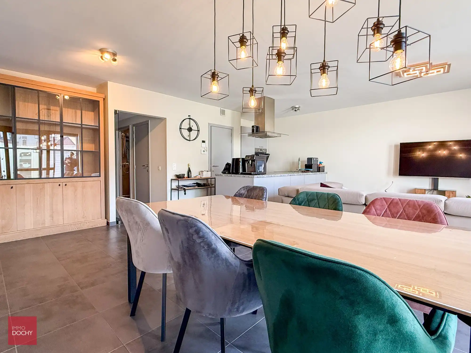 Mooi instapklaar gelijkvloers appartement nabij station | Oude Vijvestraat foto 3