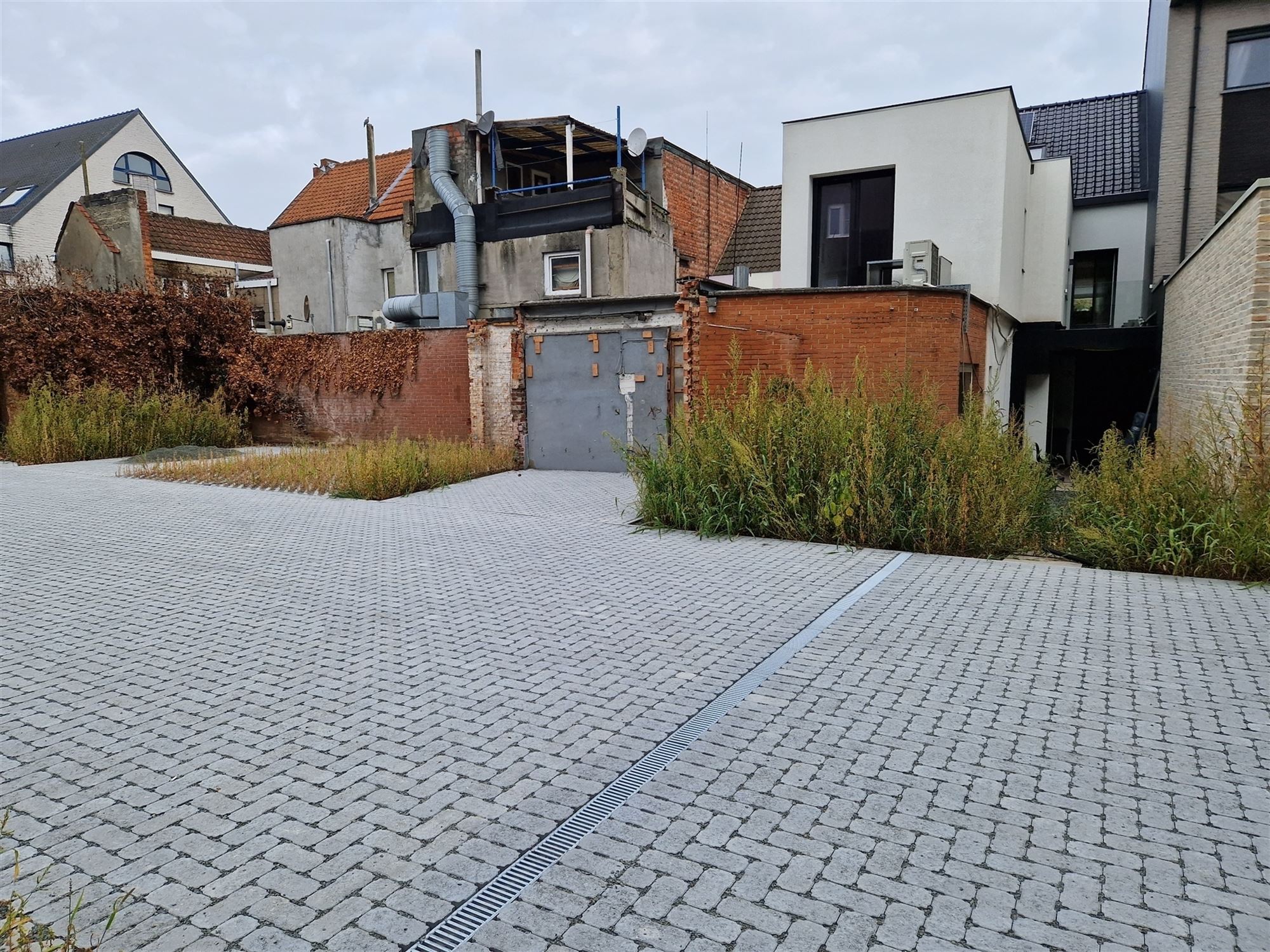 autostaanplaats op gegeerde locatie in Wetteren foto 3