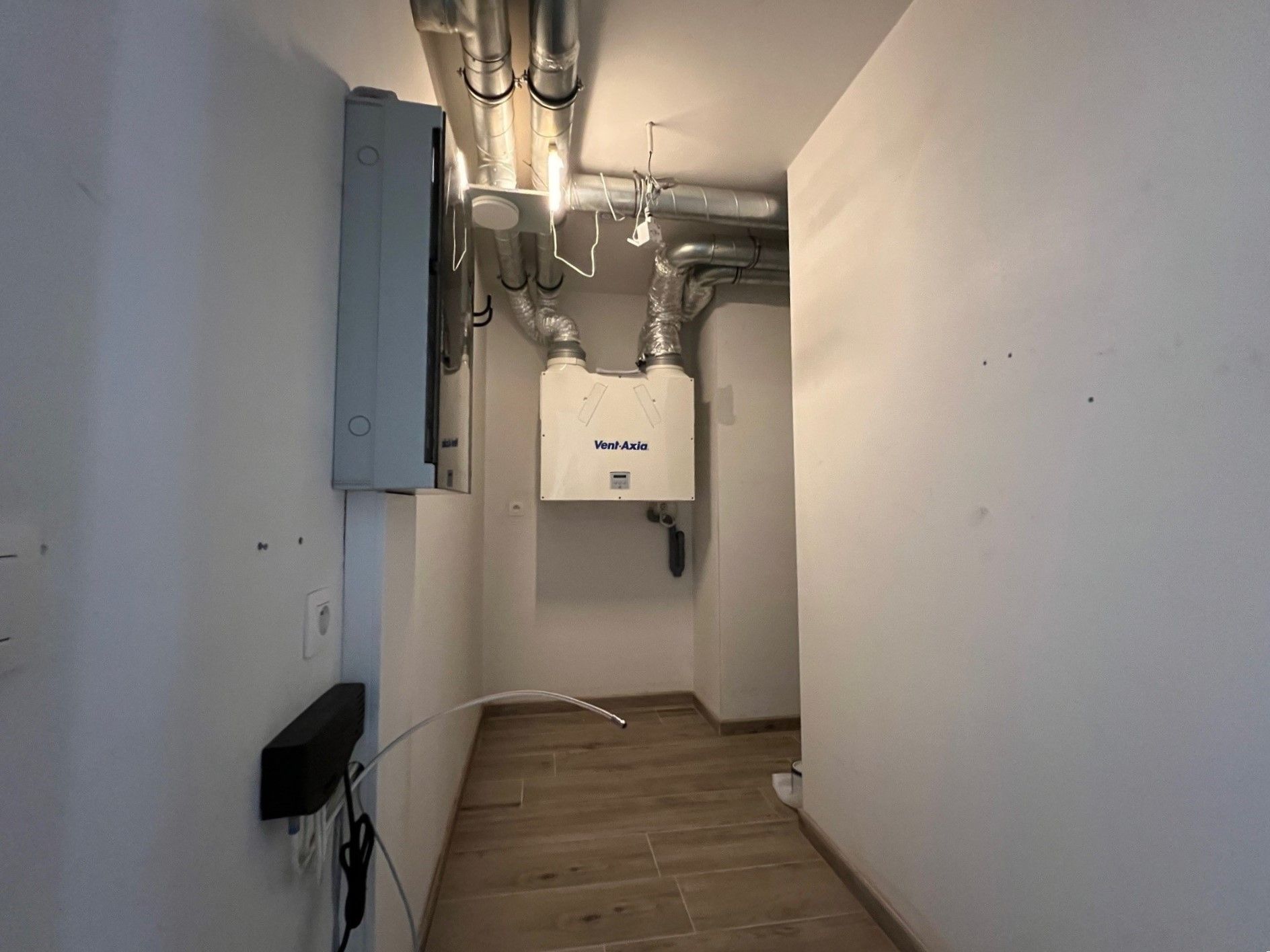 Instapklaar gelijkvloers appartement met 2 slaapkamers en tuin. foto 7
