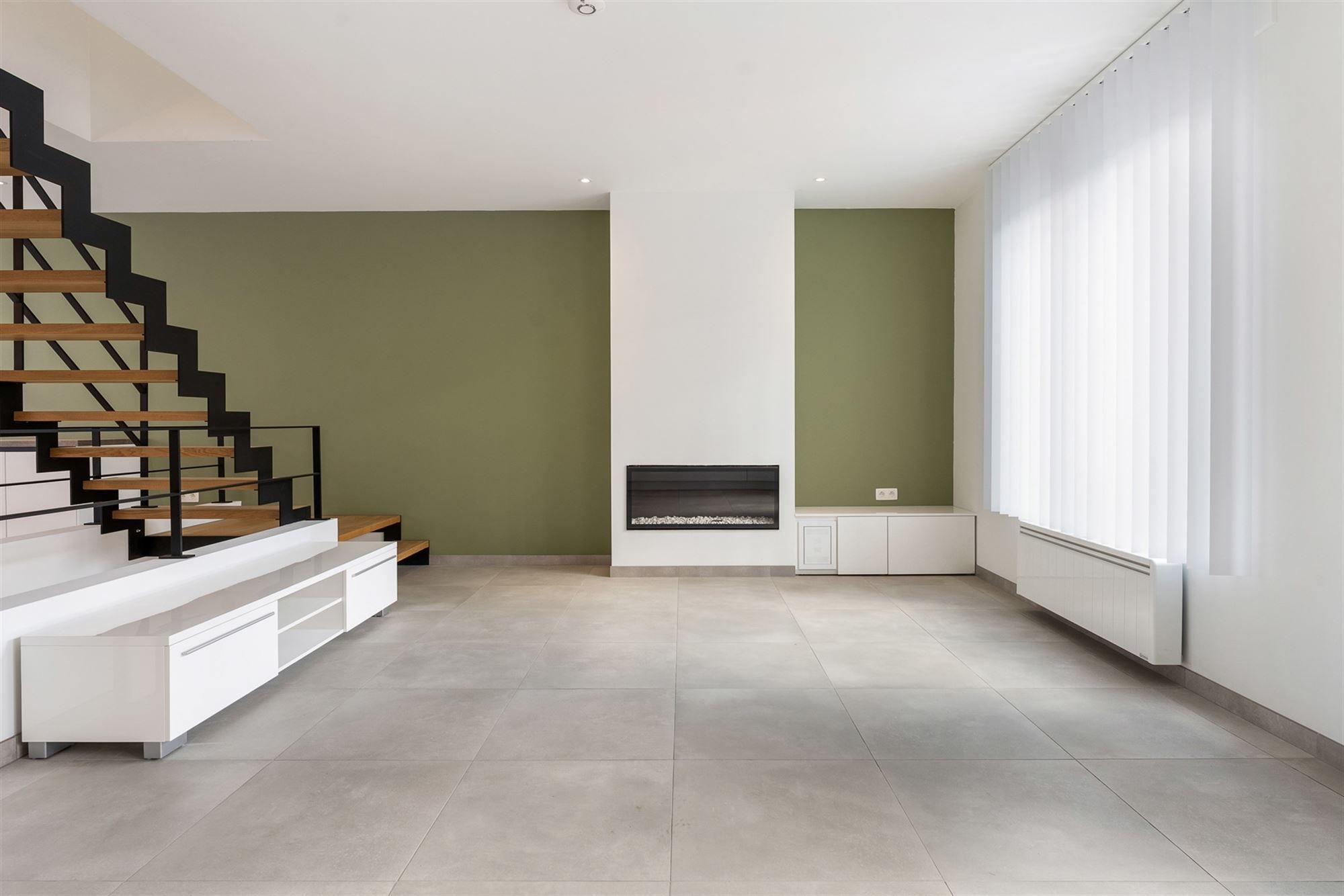 RECENT GERENOVEERDE WONING (175M²) MET HOBBY-/WERKRUIMTE VAN 212M² IN HASSELT CENTRUM foto 4