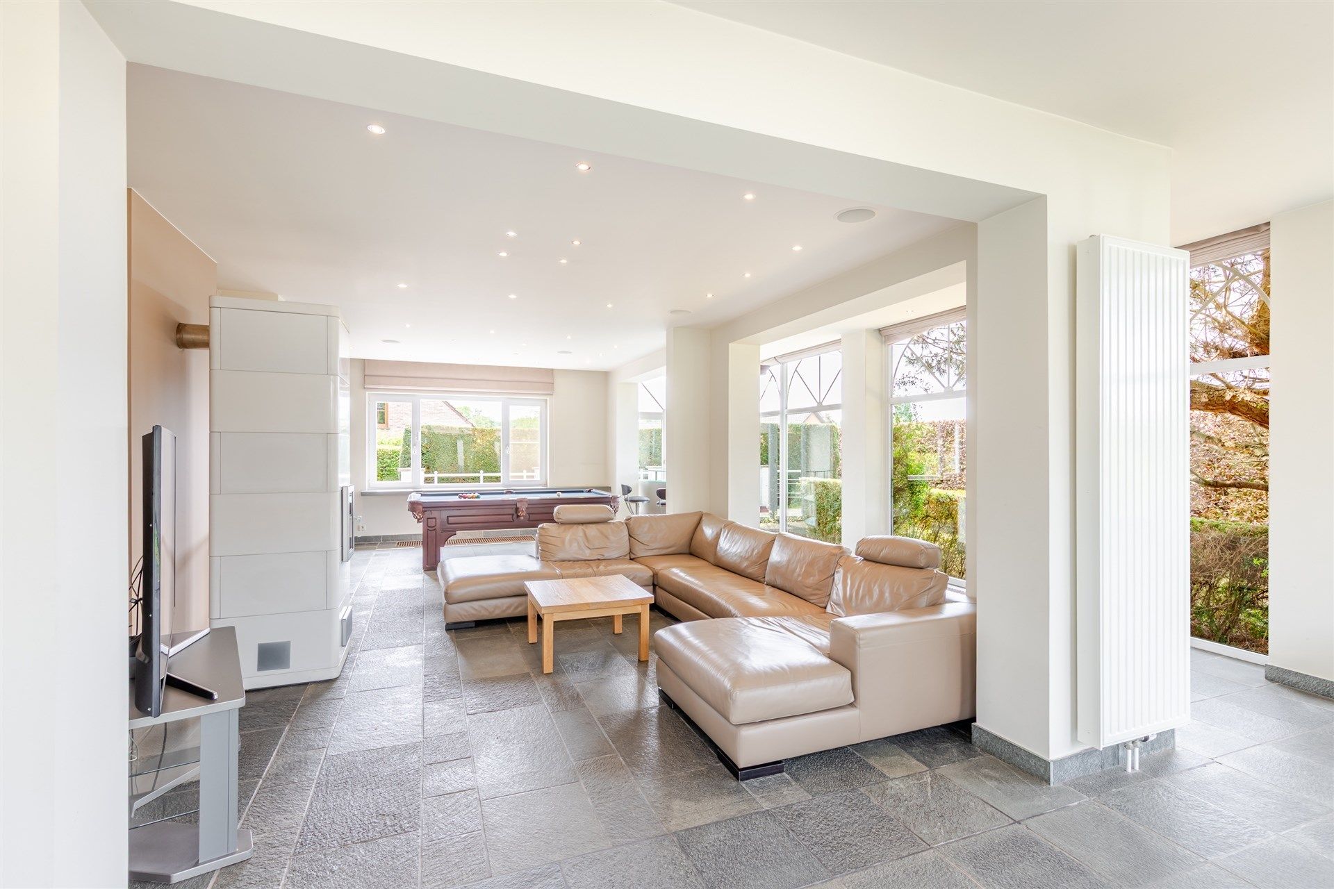 Charmante villa met 3 slks en tuin op groot perceel foto 11