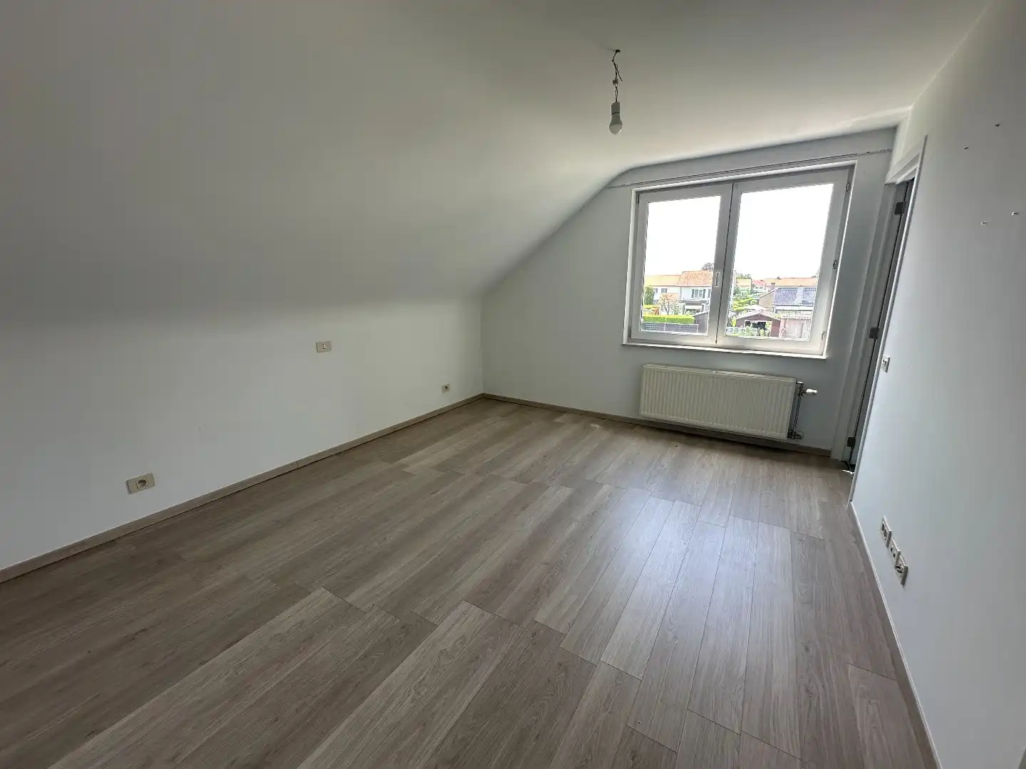 Ruim appartement met 3 slpk en zonnig terras, autostaanplaats, Torhout foto 18