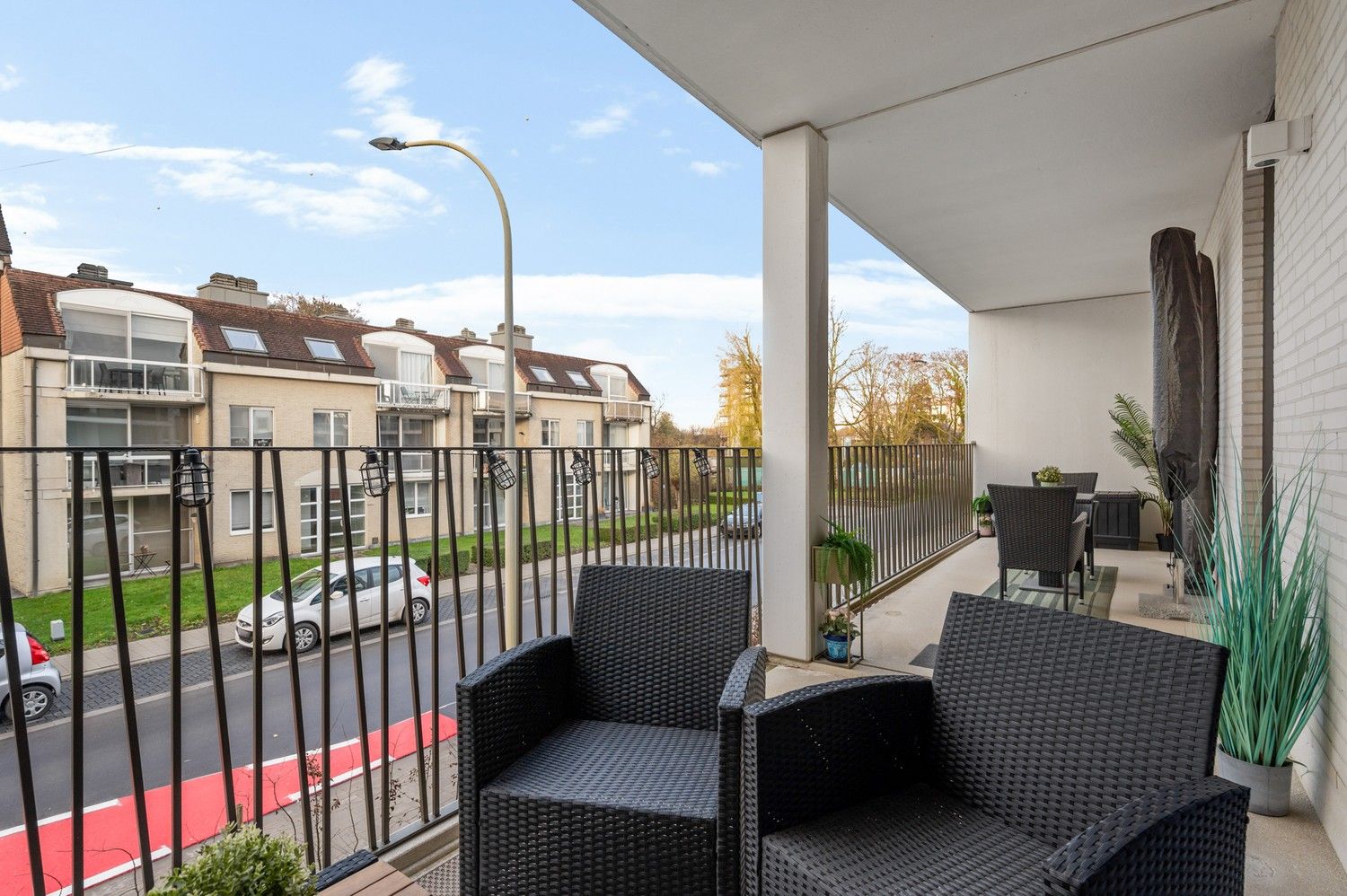 Modern appartement met 2 slaapkamers, groot terras & autostaanplaats in Lier! foto 14