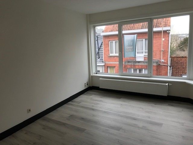 1 Slpkm appartement in centrum Roeselare foto 6