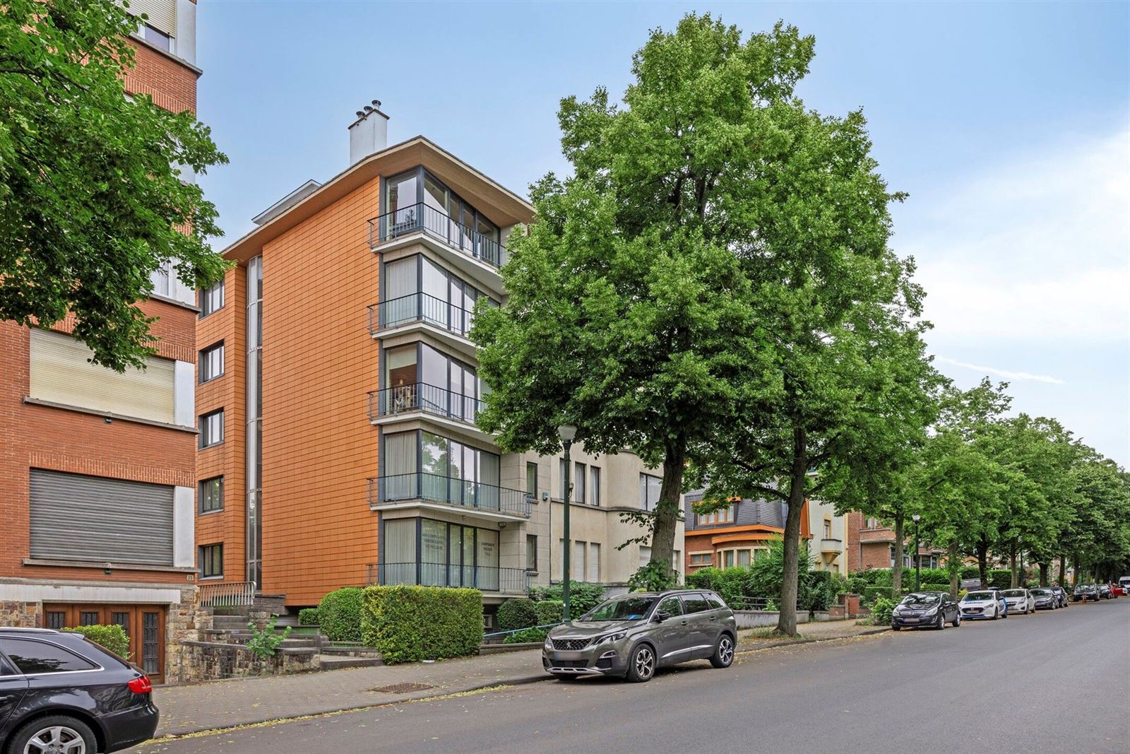 Lichtrijk appartement in kleine verzorgde residentie  foto {{pictureIndex}}