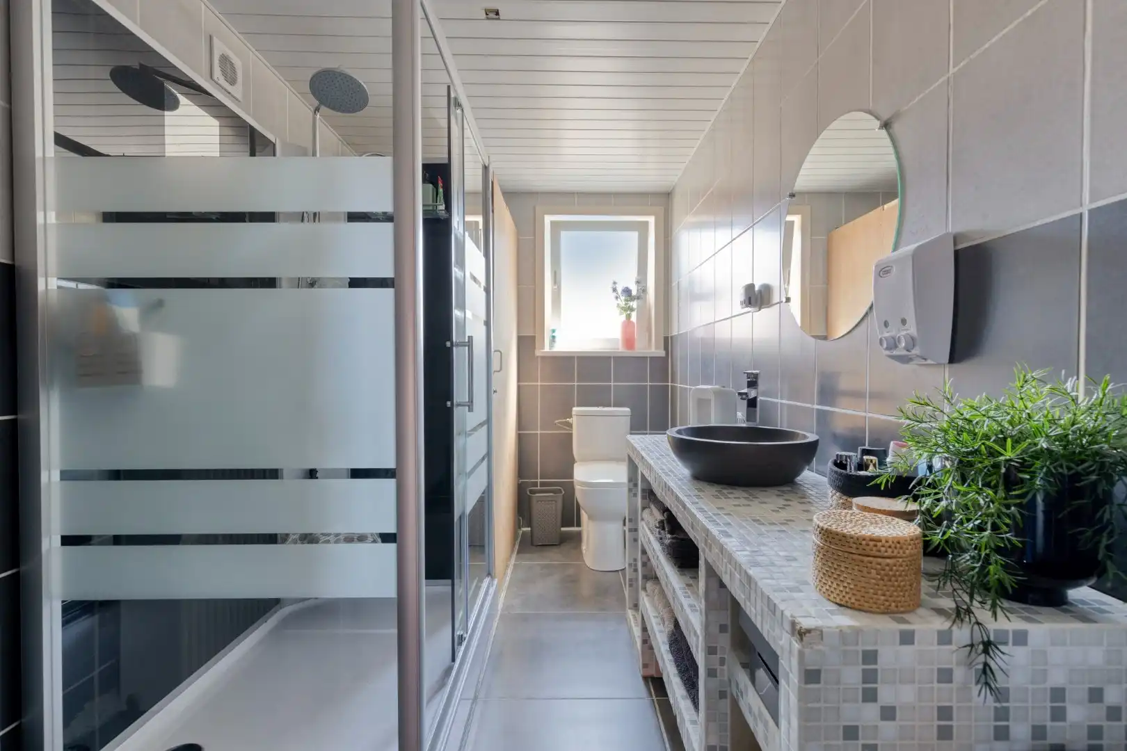 Ruime instapklare woning met multifunctionele ruimte en topligging foto 5