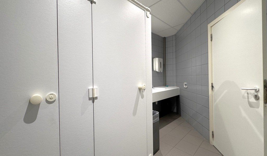 Instapklaar kantoor te huur in industriezone Mechelen-Noord  foto 11