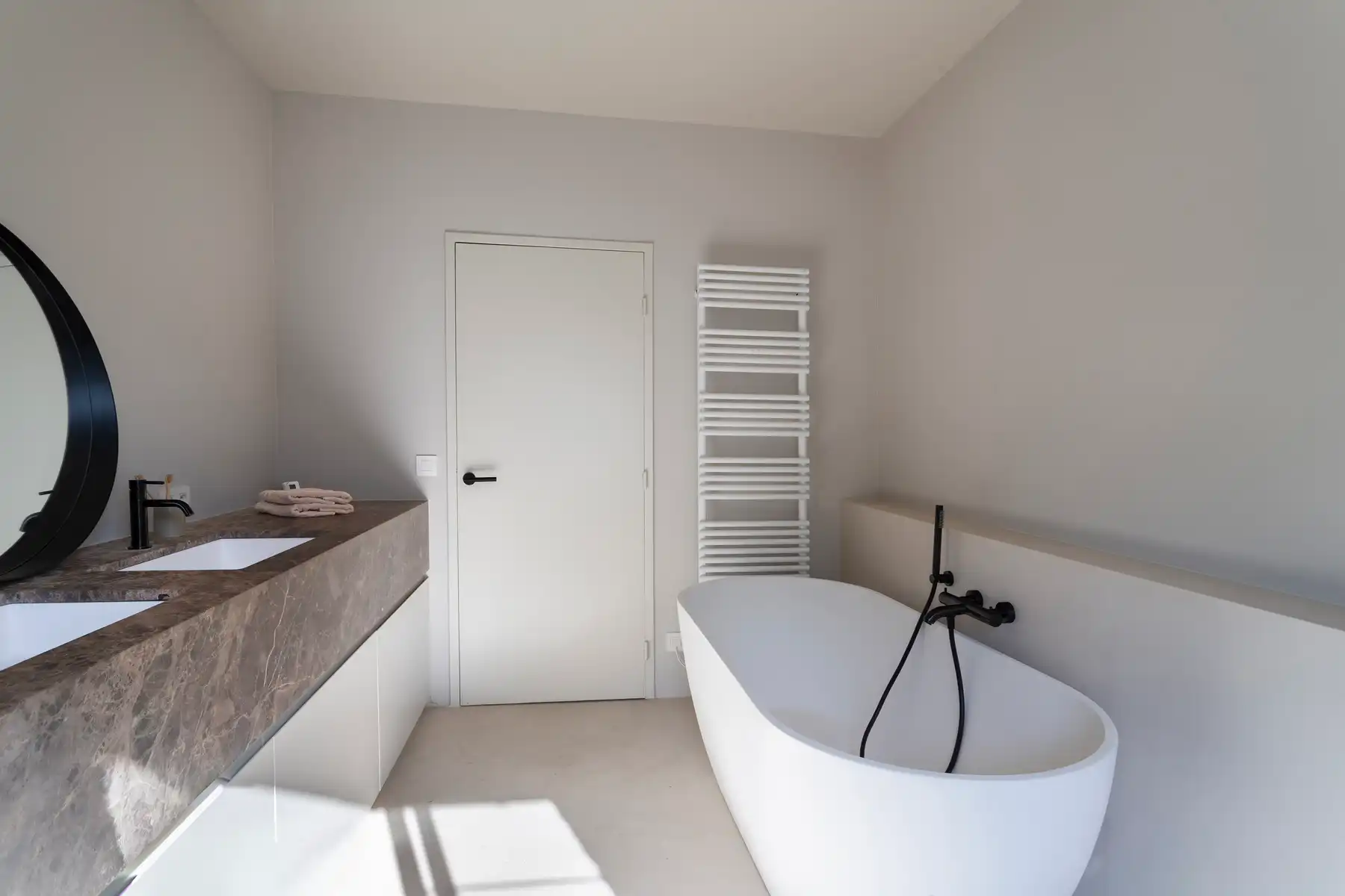 Recent gerenoveerde villa op toplocatie in Brasschaat foto 11