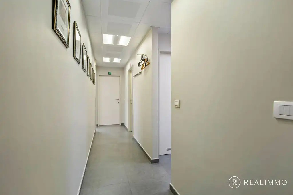 Handelspand te koop in centrum Tiegem foto 11