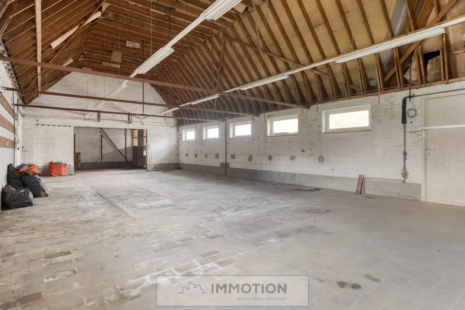 Authentieke villa met werk- of hobbyruimte in Marke foto 18