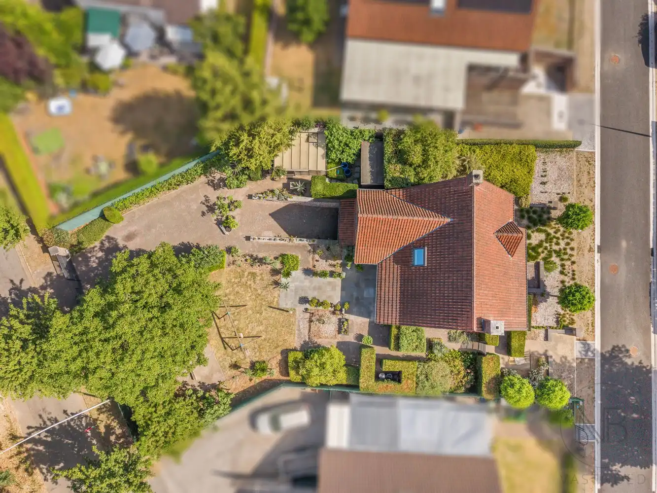 Instapklare gezinswoning met een uitstekende ligging in Winterslag (Genk)! foto 4