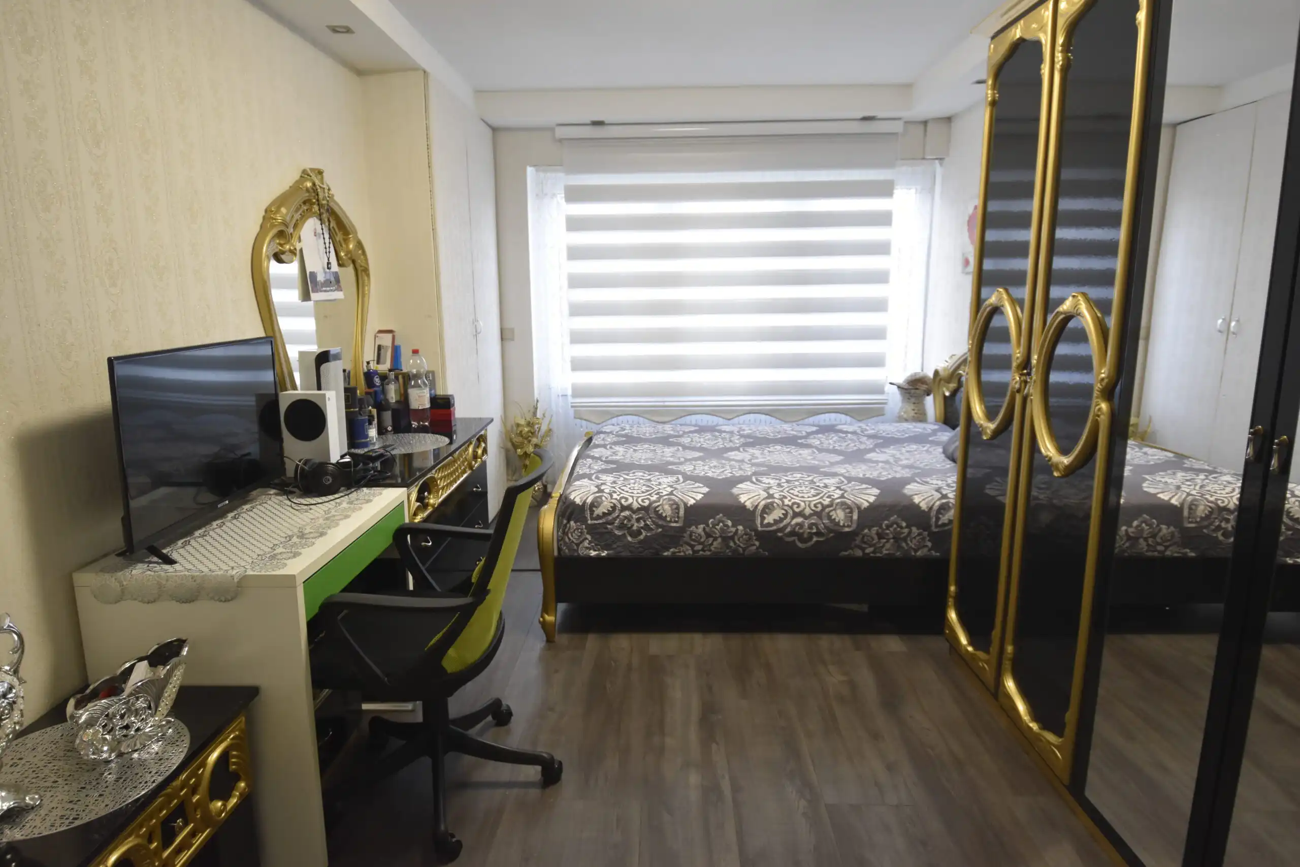 Ruime gezinswoning met een prachtige tuin in Nieuwkerken-Waas foto 17