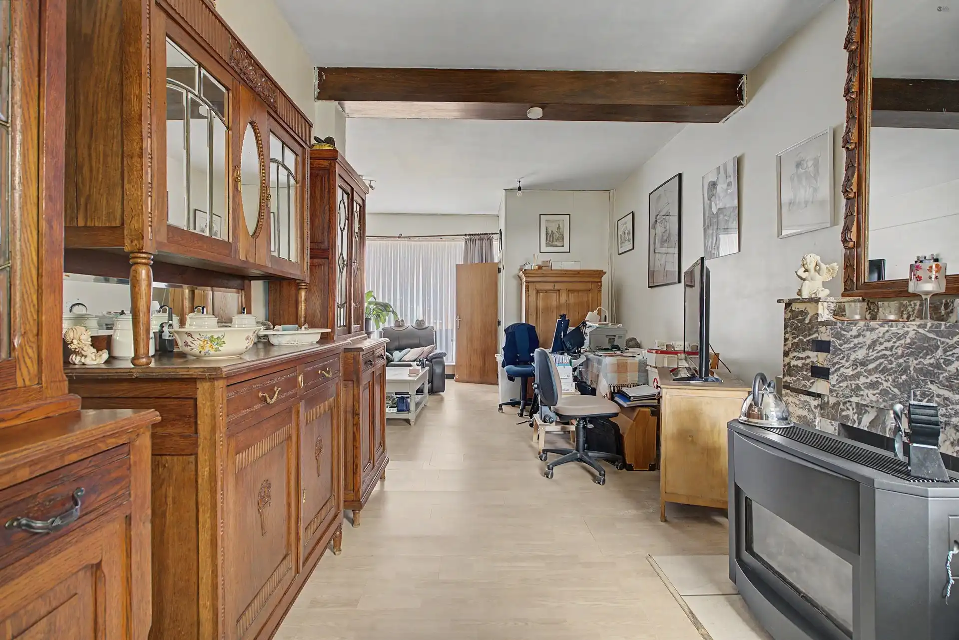 Te renoveren woning met potentieel foto 4