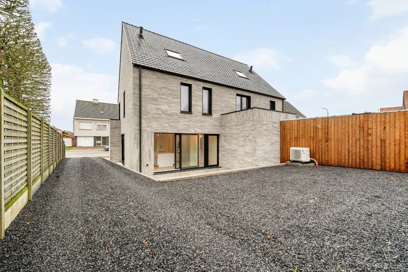 Instapklare woning met 3 slaapkamers, staanplaats en terras in Wielsbeke foto 15