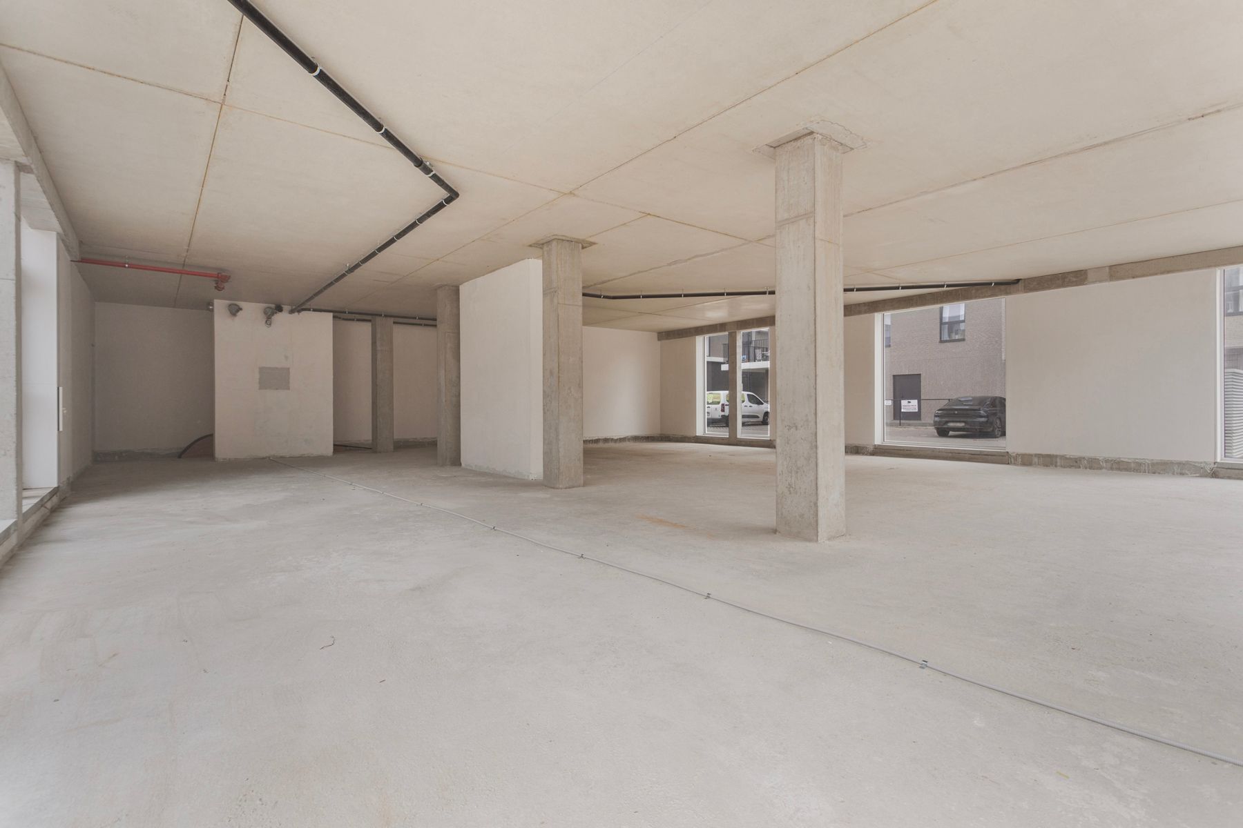 Nieuwbouw commercieel gelijkvloers (250m2)  foto 4