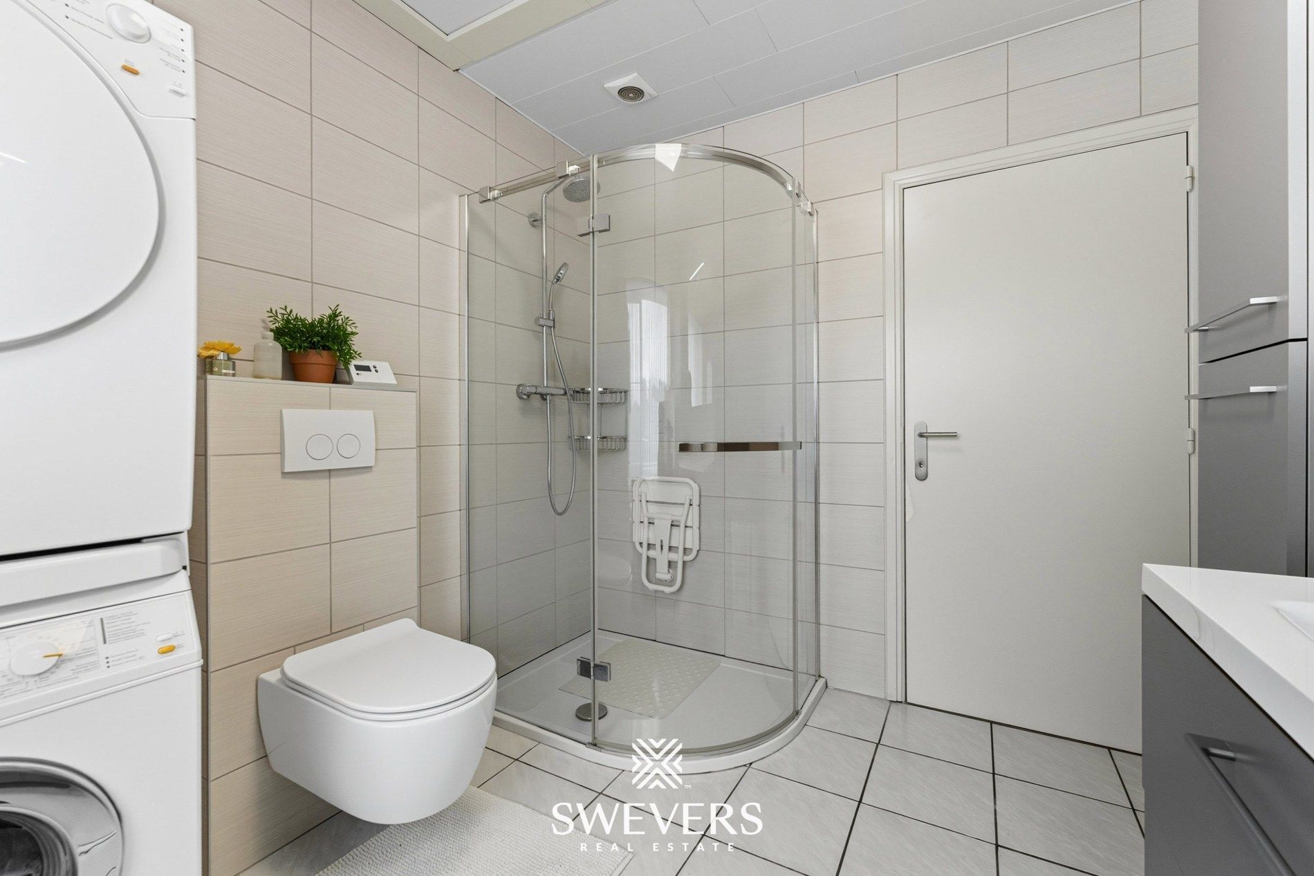 Verzorgde open bebouwing met grote tuin in Borgloon foto 14