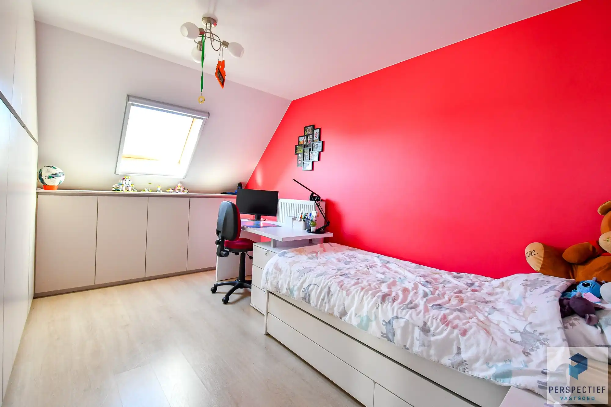 Recente mooie gezinswoning met 3 slpk en aangename z-w tuin te Vichte foto 17