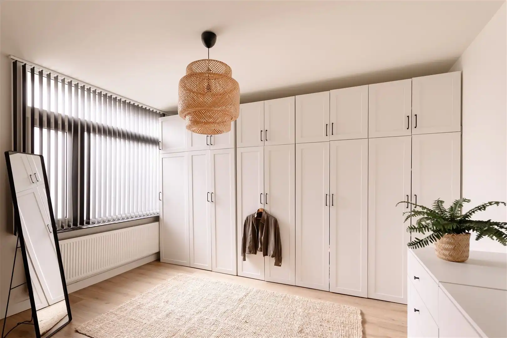 Charmante woning met luxueuze keuken op gegeerde locatie in Deurne foto 16