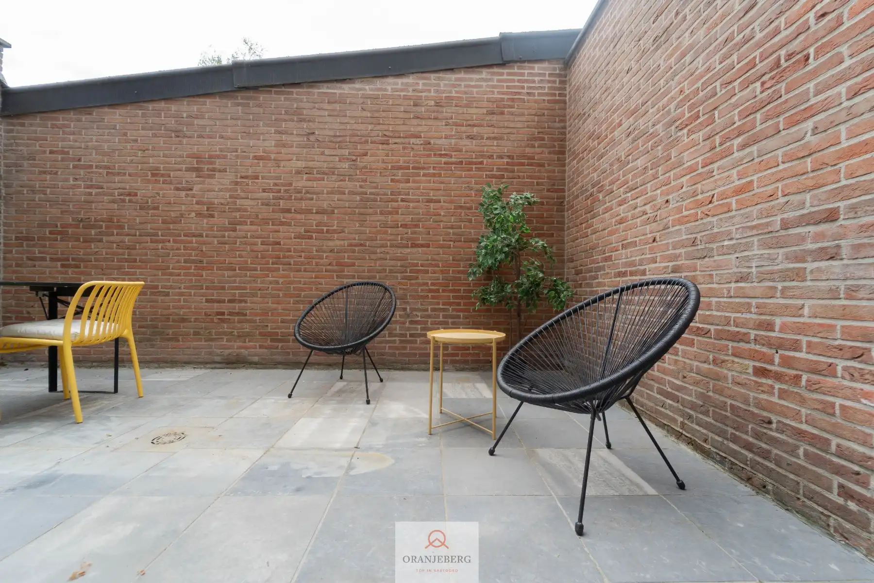 Lichtrijk gelijkvloers 2-slpk appartement met terras, Wondelgem! foto 19