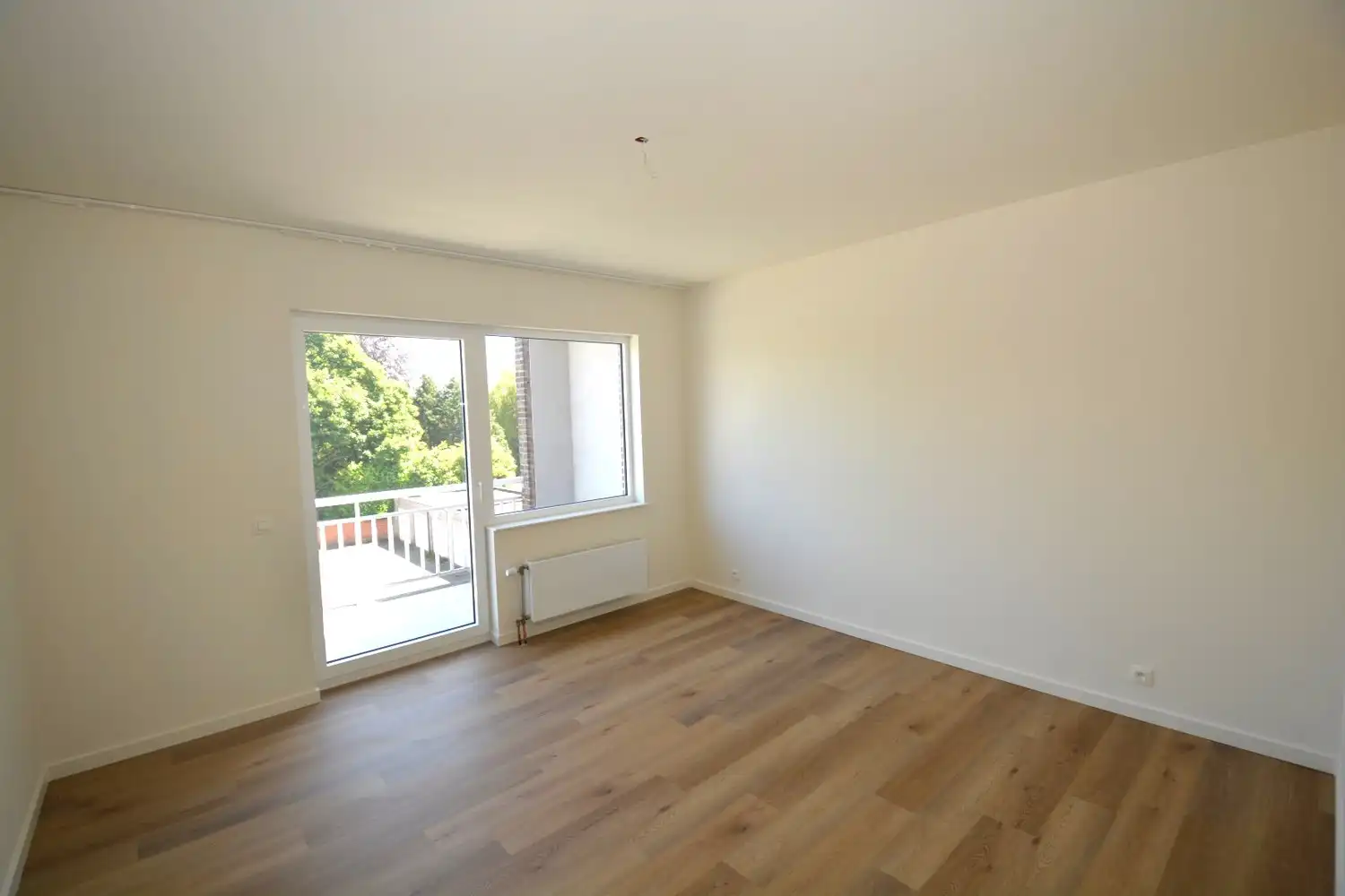 GERENOVEERD APPARTEMENT MET 2 SLK TE CENTRUM RANST! foto 5