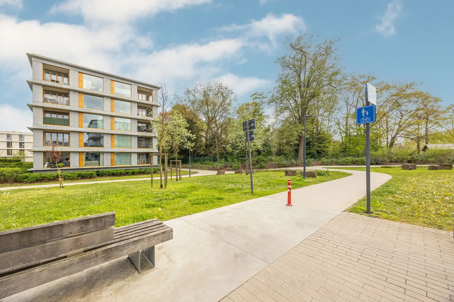Gelijkvloers wonen in groene en autoluwe wijk in centrum foto 22