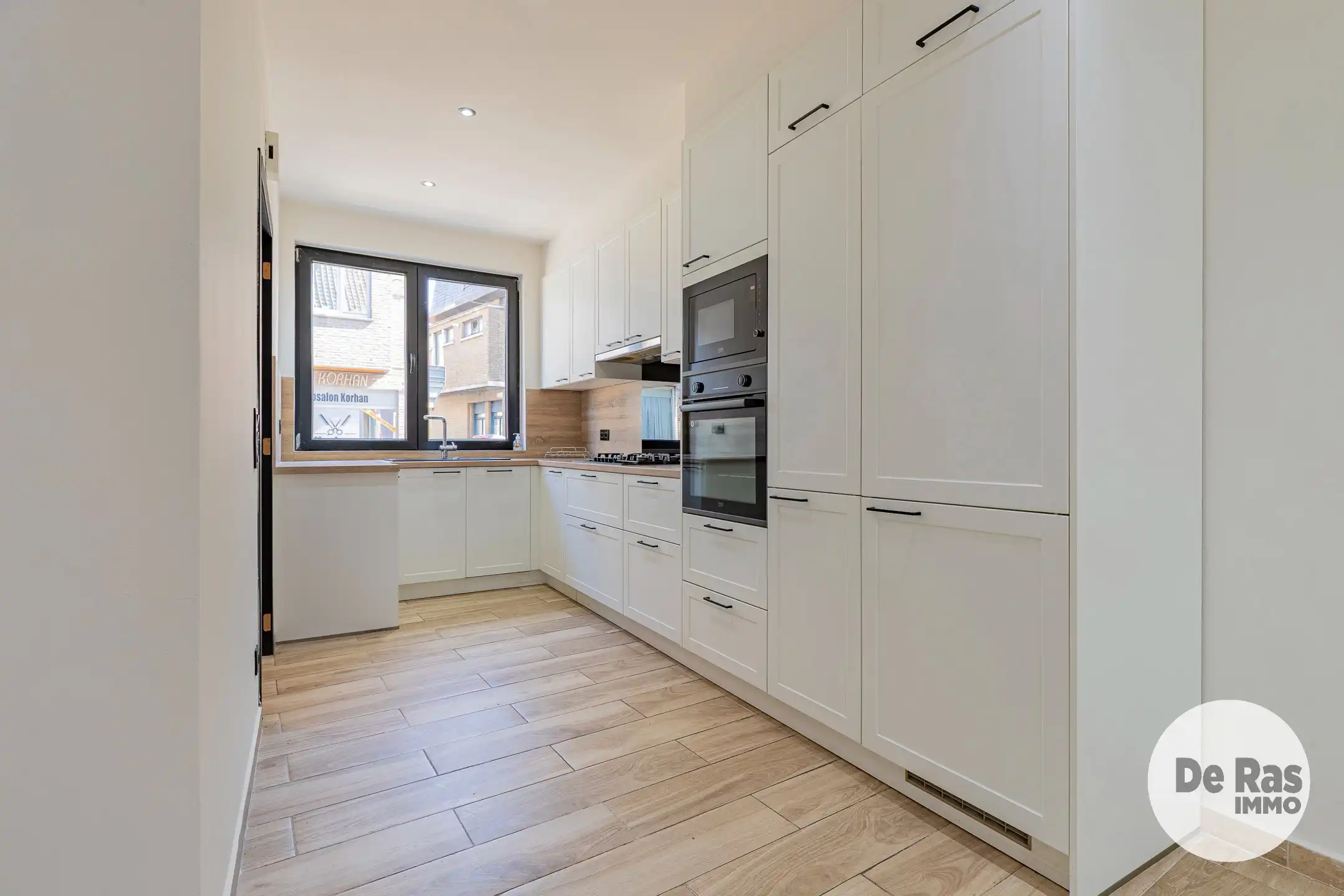 GENT - Instapklare woning met 4 slaapkamers en terras foto 4