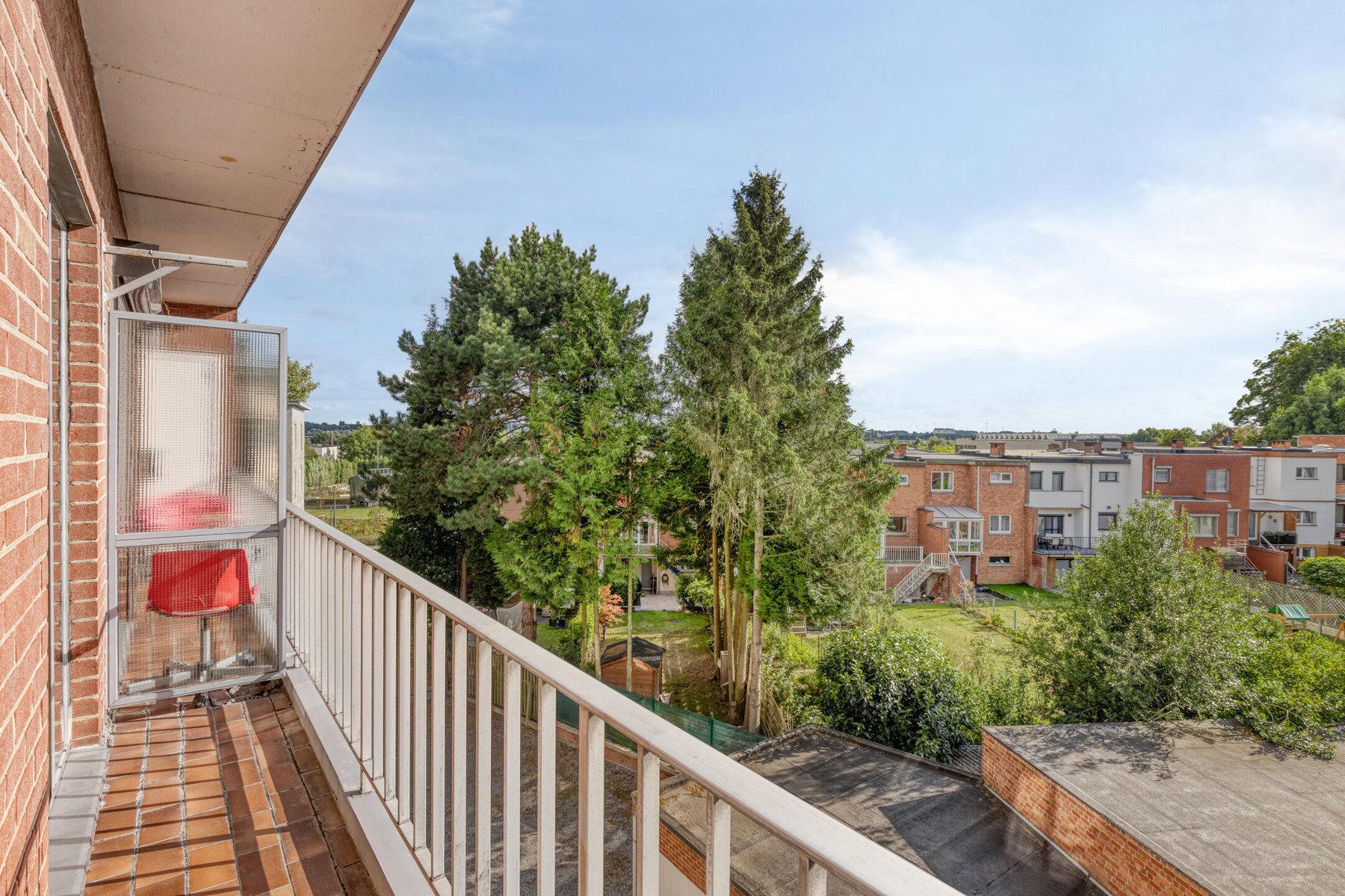 RUSTIG GELEGEN APPARTEMENT + GARAGE TE KOOP IN REGIO ZELLIK foto 18