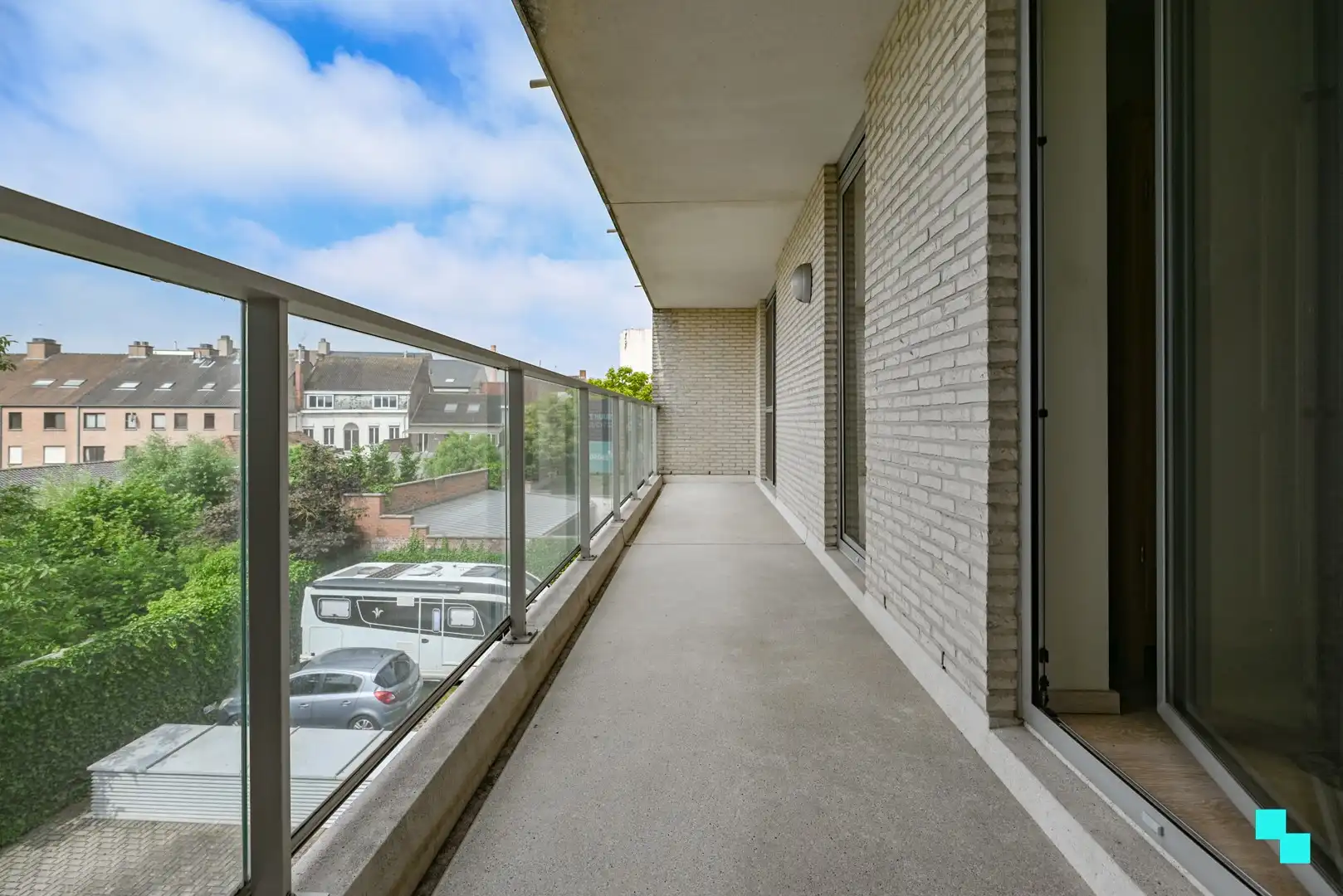 Riant 3-slaapkamerappartement met zicht op de vaart te Izegem foto 28