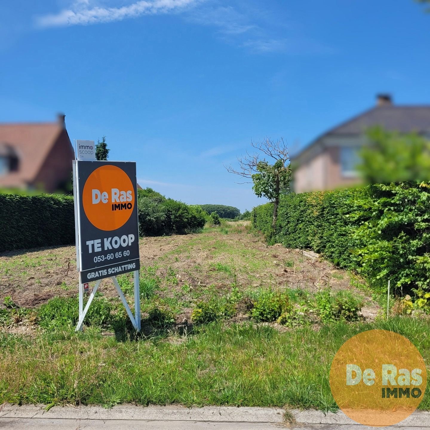 BERLARE - Bouwgrond voor halfopen bebouwing op 9 are 71 foto {{pictureIndex}}