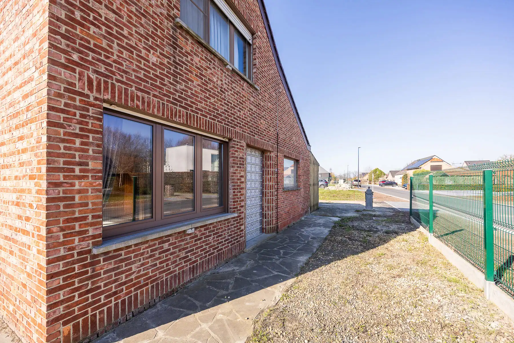 Openstaande te renoveren woning op 1214 m² te Begijnendijk foto 3