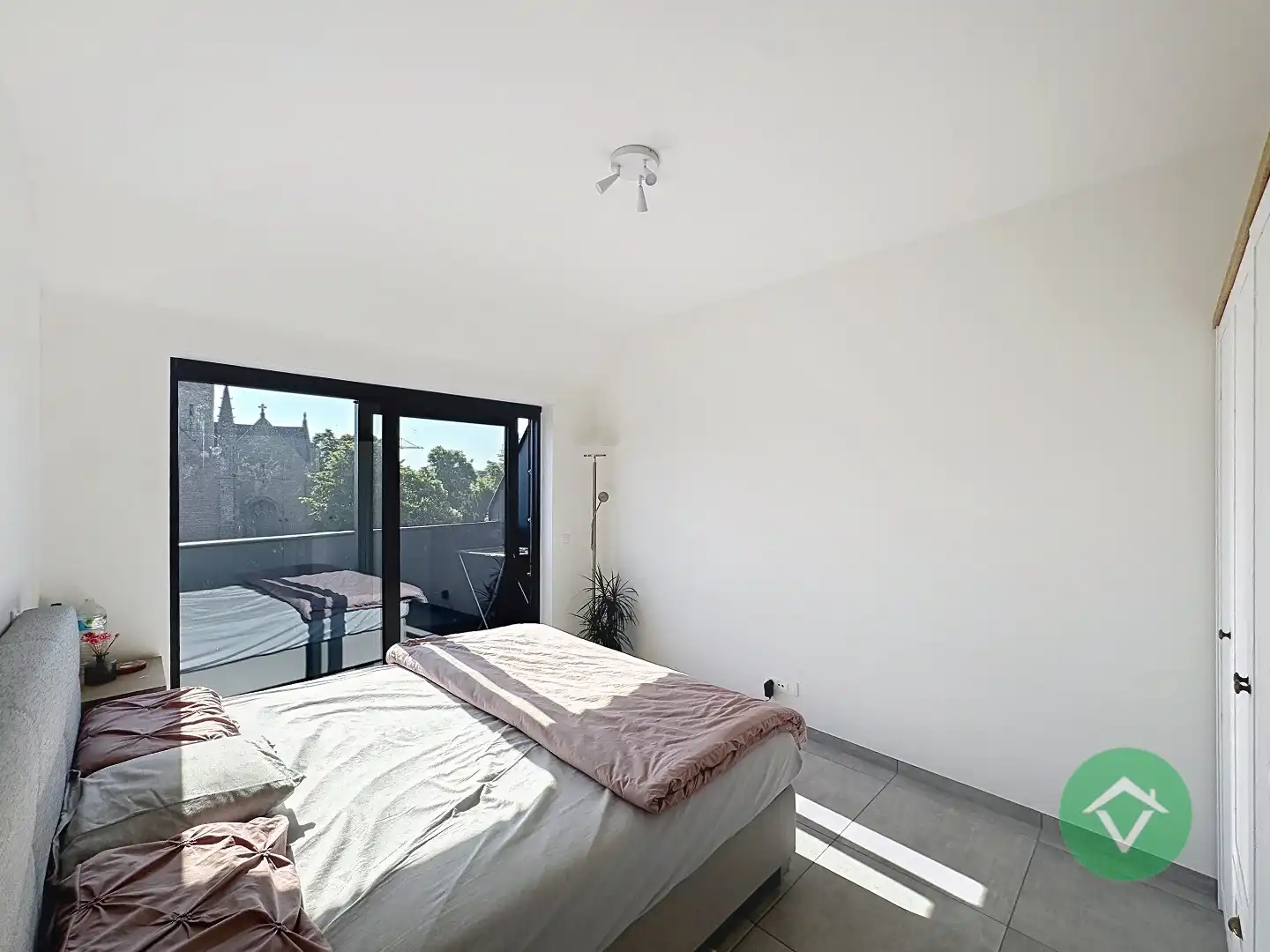 Ruim 3-slaapkamer appartement met 129 m² bewoonbare oppervlakte te Gistel foto 9