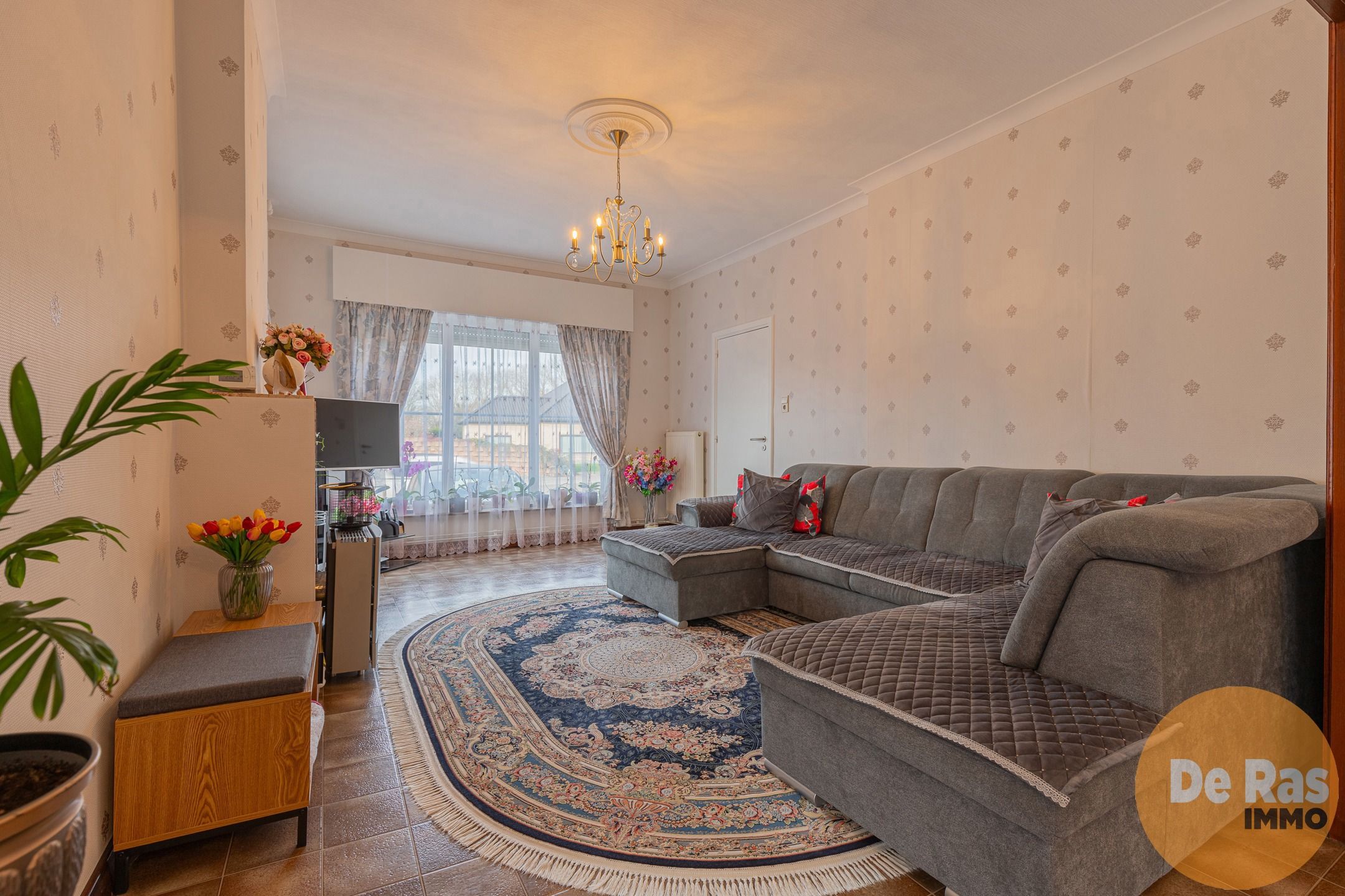 WETTEREN - Instapklare woning op uitstekende locatie foto 4