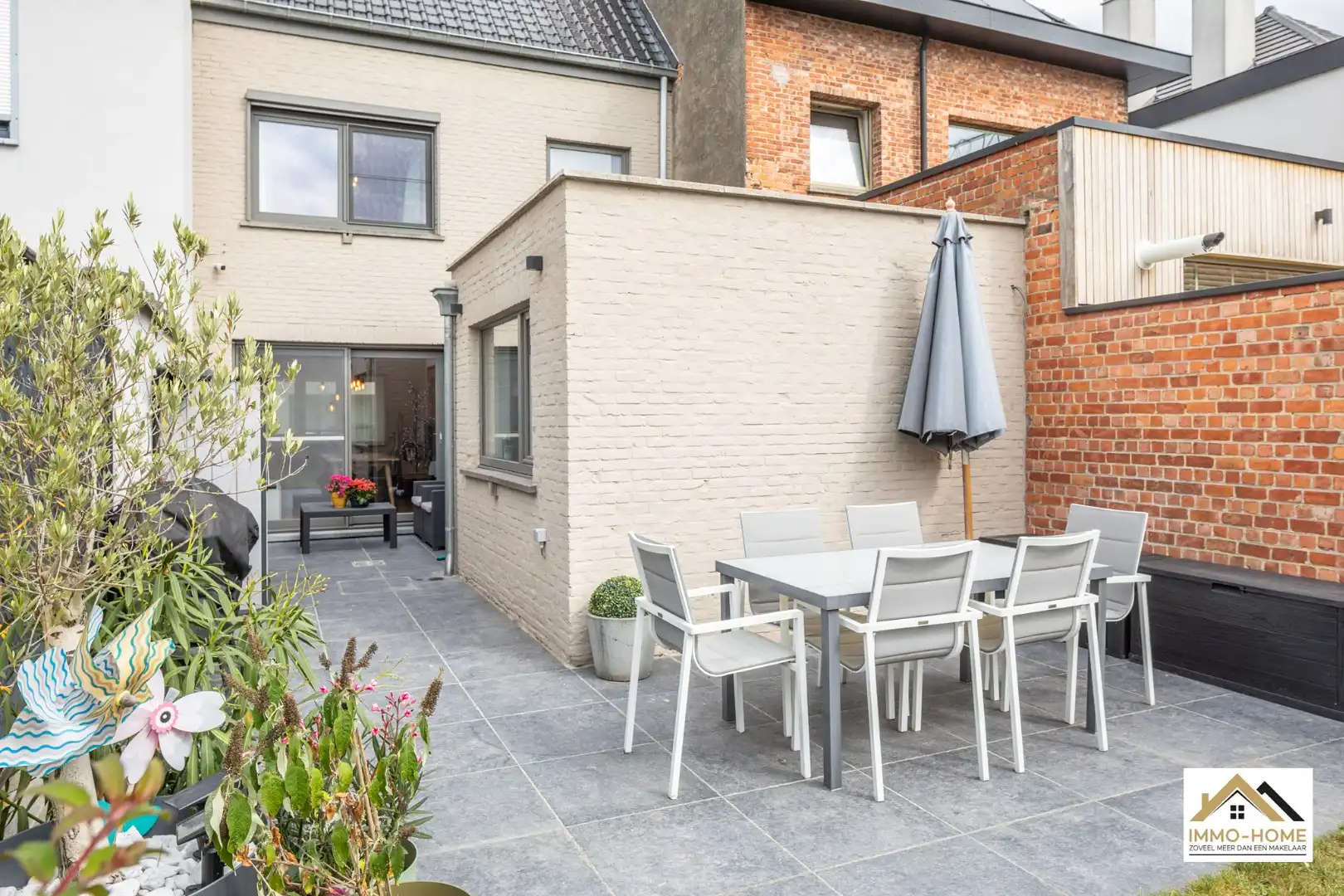 Instapklare woning op zeer centrale ligging foto 11