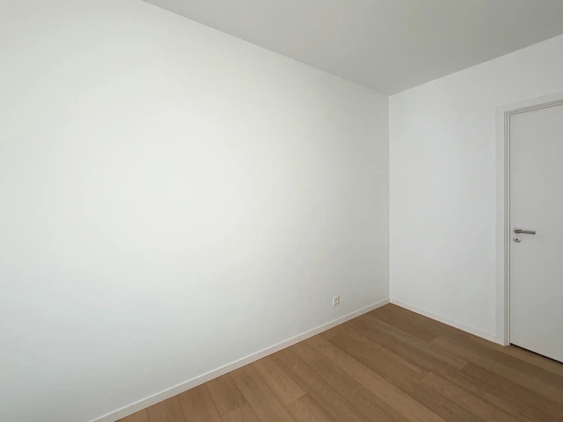 Appartement met 3 slaapkamers in een recent bouwproject! foto 8