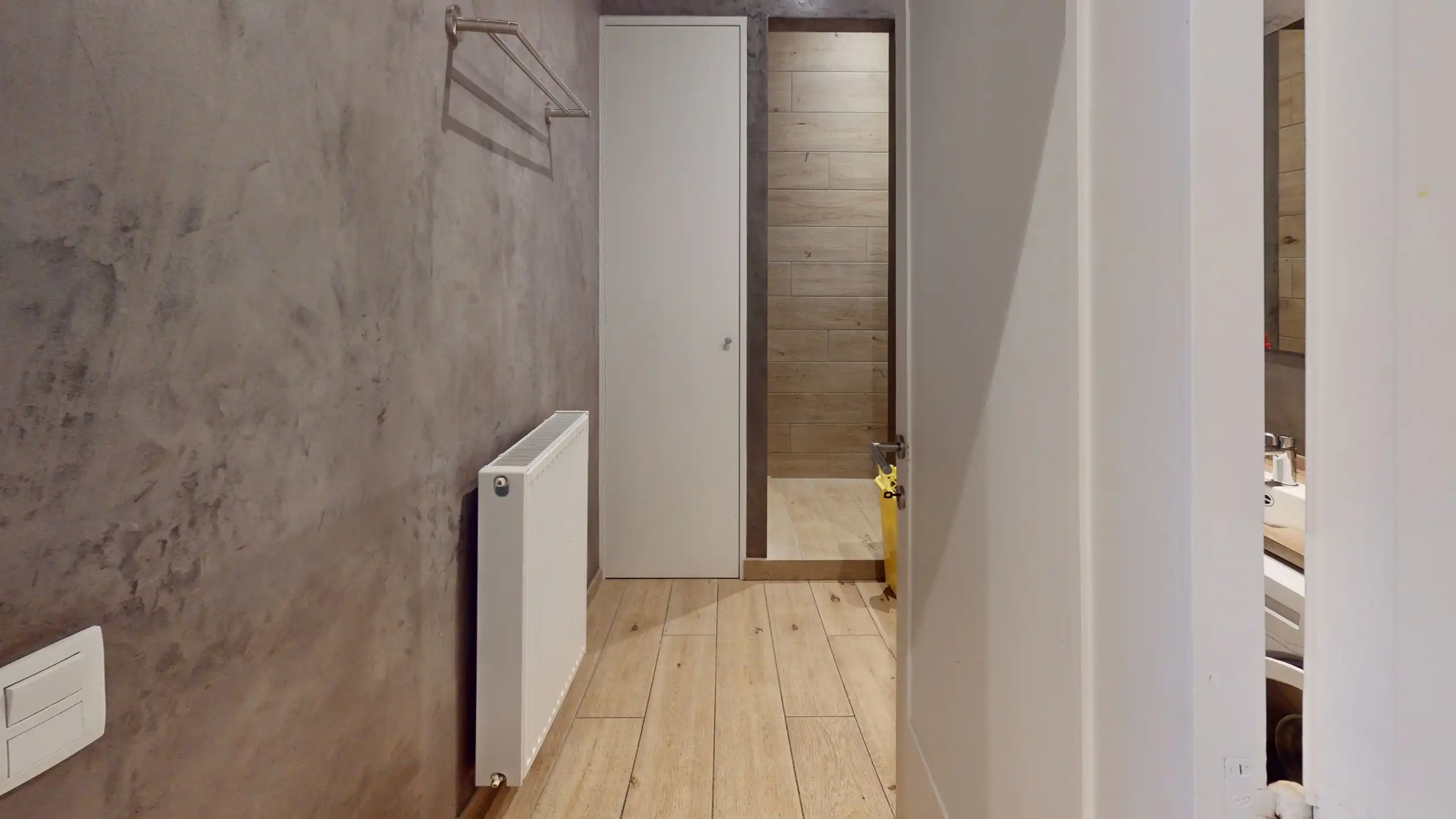 ANTWERPEN - Stijlvol gemeubeld appartement nabij het Centraal Station foto 5