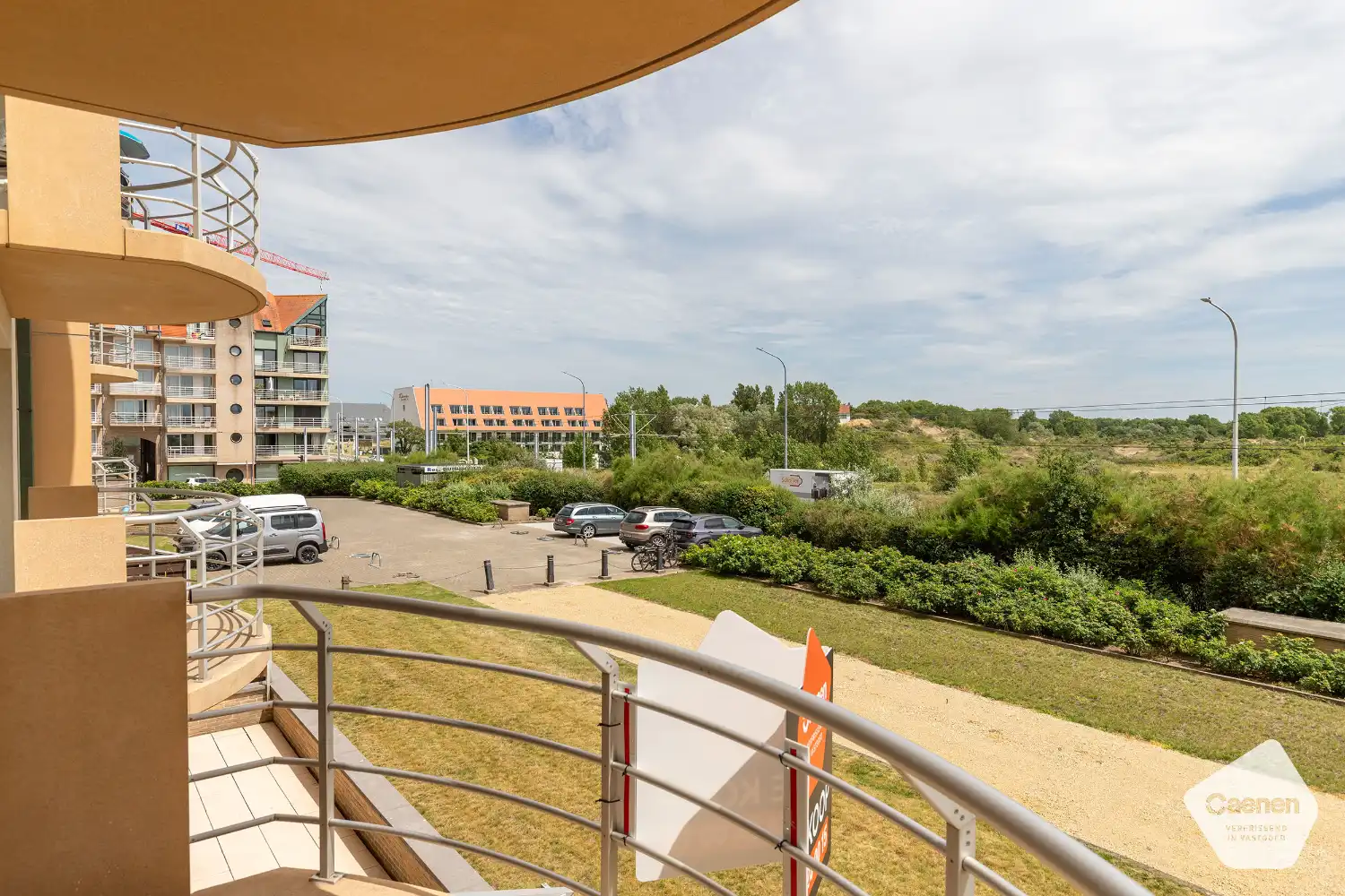 Lichtrijk 2-slaapkamer appartement met zonnig terras en open zicht foto 10