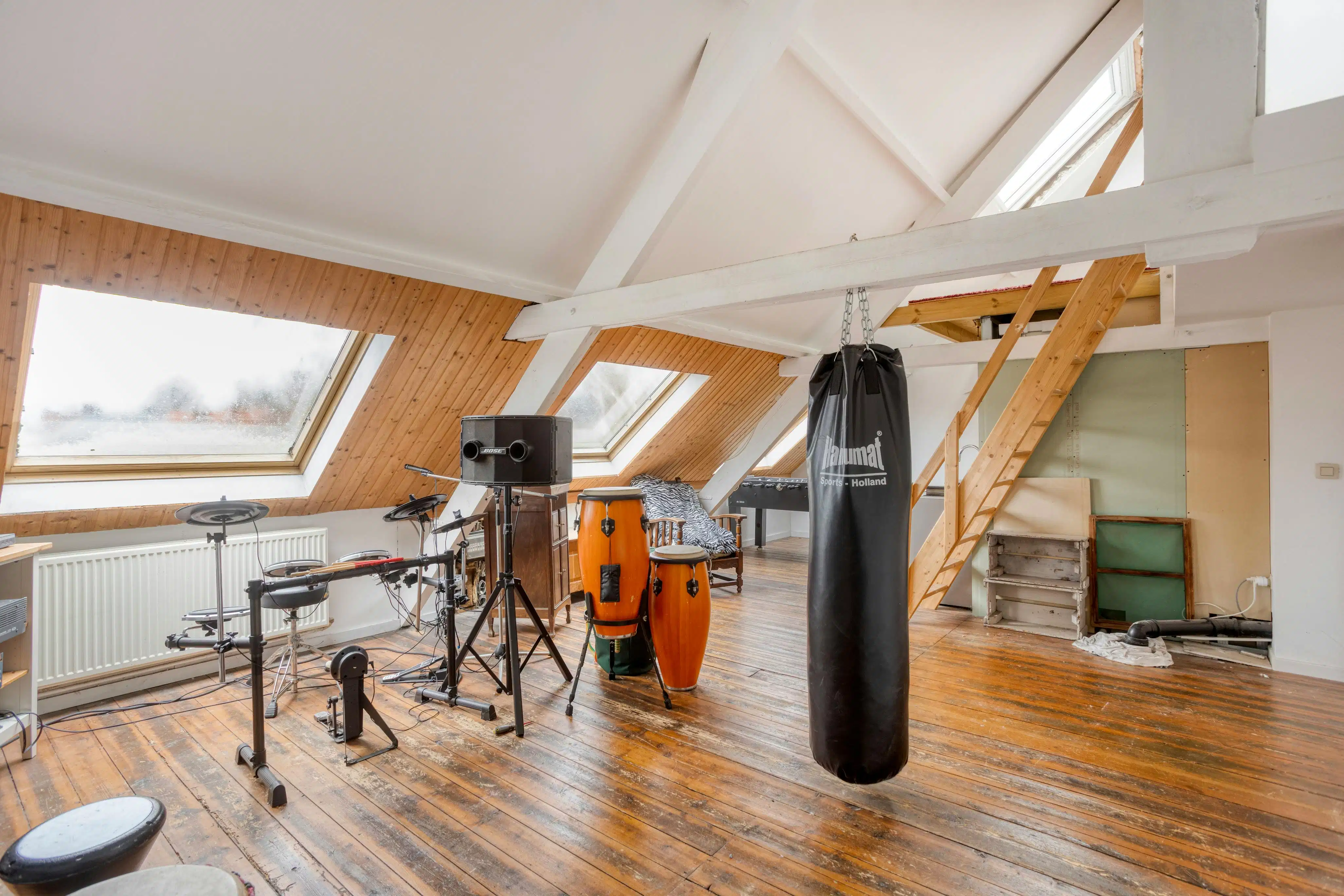 Karaktervolle woning met 6 slaapkamers te koop in Kontich foto 36