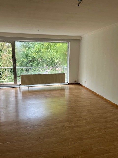 Centraal gelegen appartement met 2 slaapkamers, balkon en staanplaats foto 3