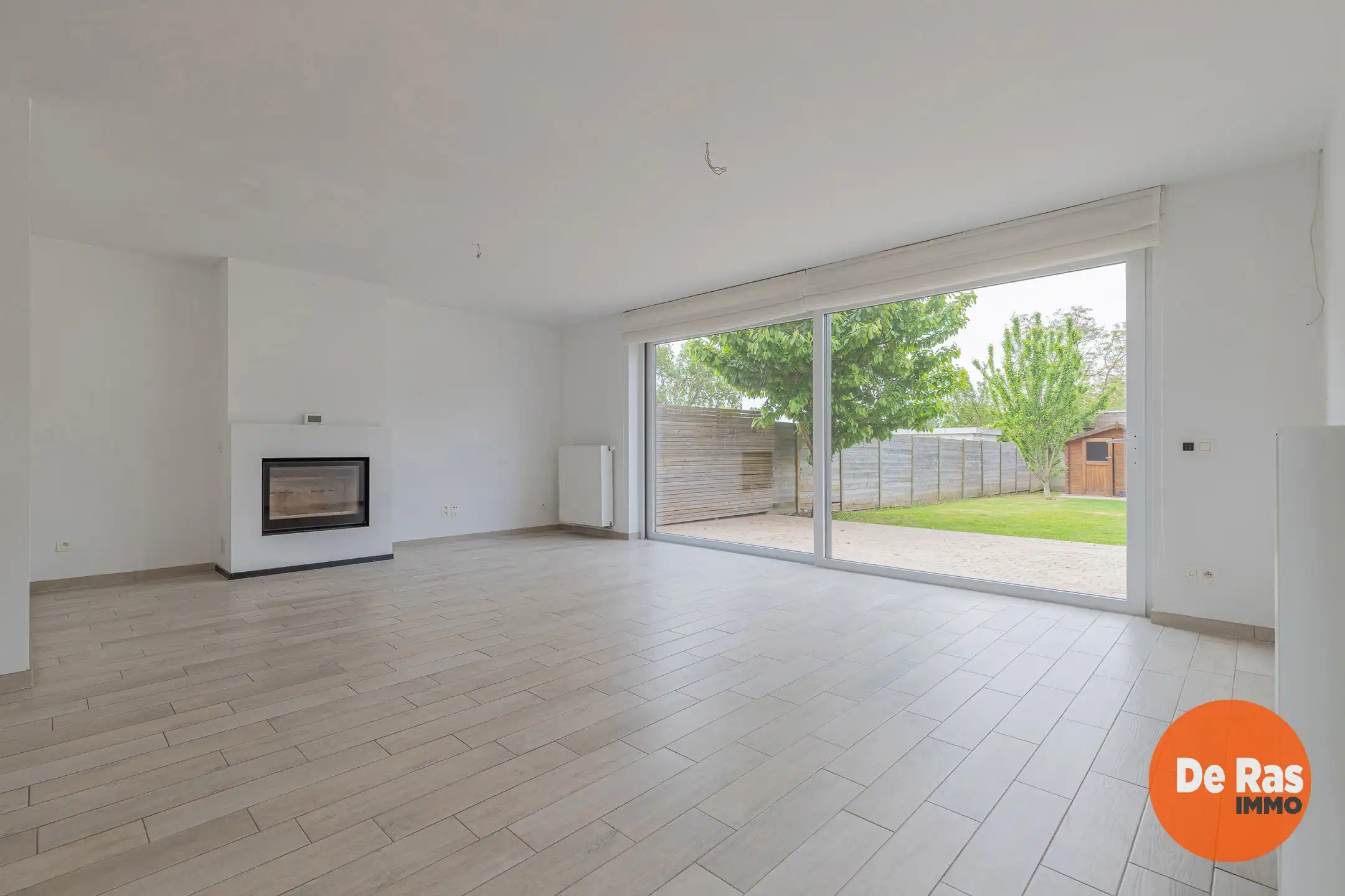 OORDEGEM – Recente  HOB met drie slaapkamers en tuin foto 4