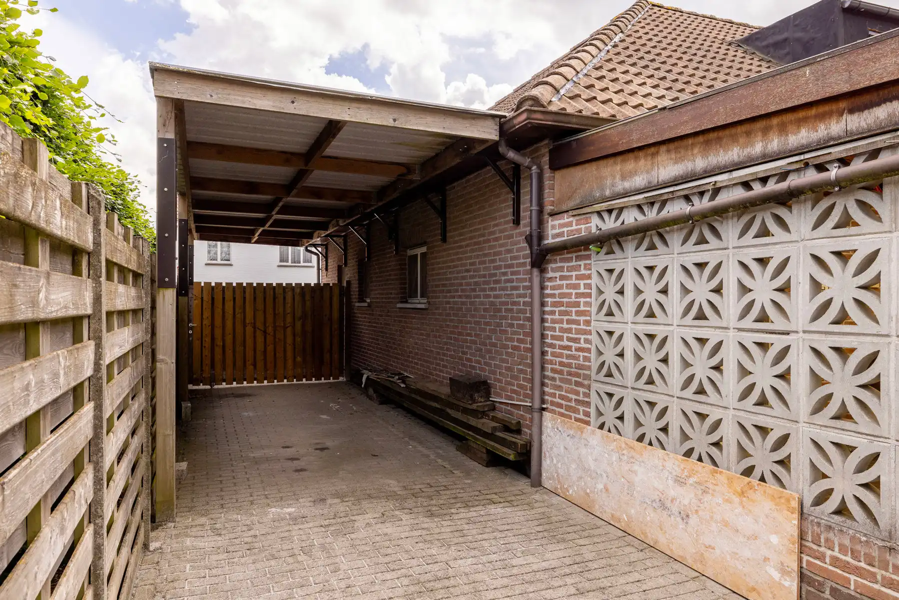 Op te frissen, energiezuinige woning met 3/4 slpks en tuin foto 26