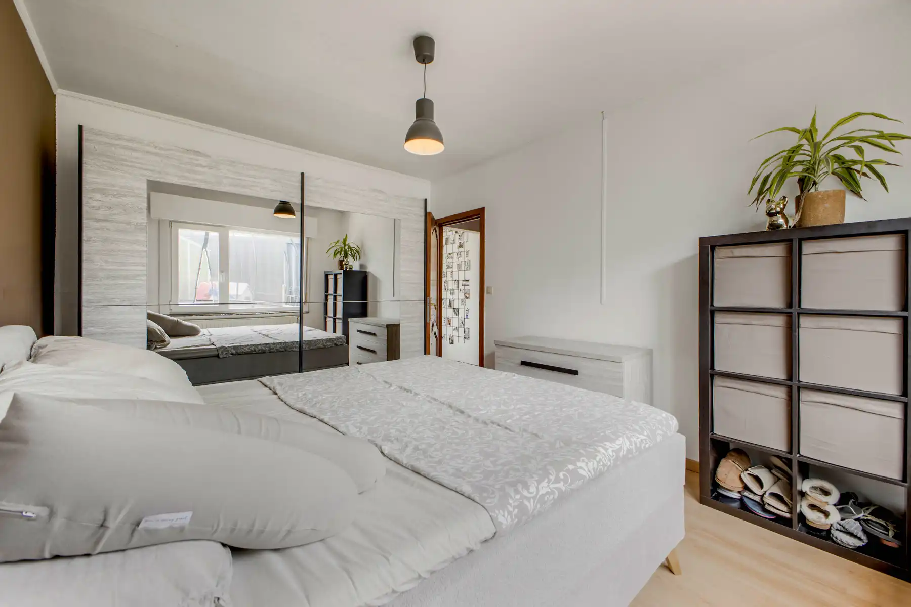 Rustig gelegen bungalow met garage/berging foto 16
