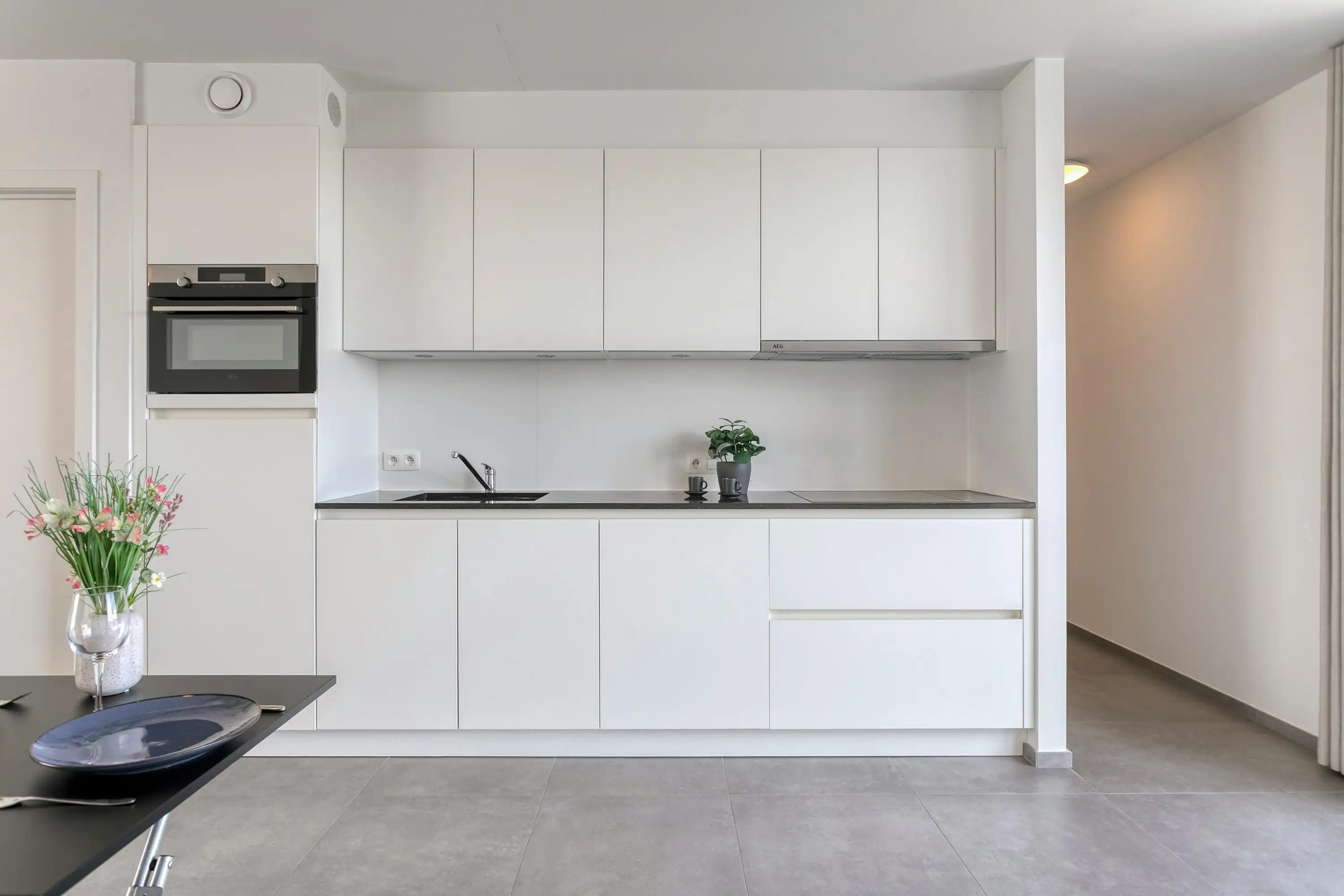 Recent appartement te koop op topligging in Waregem foto 6