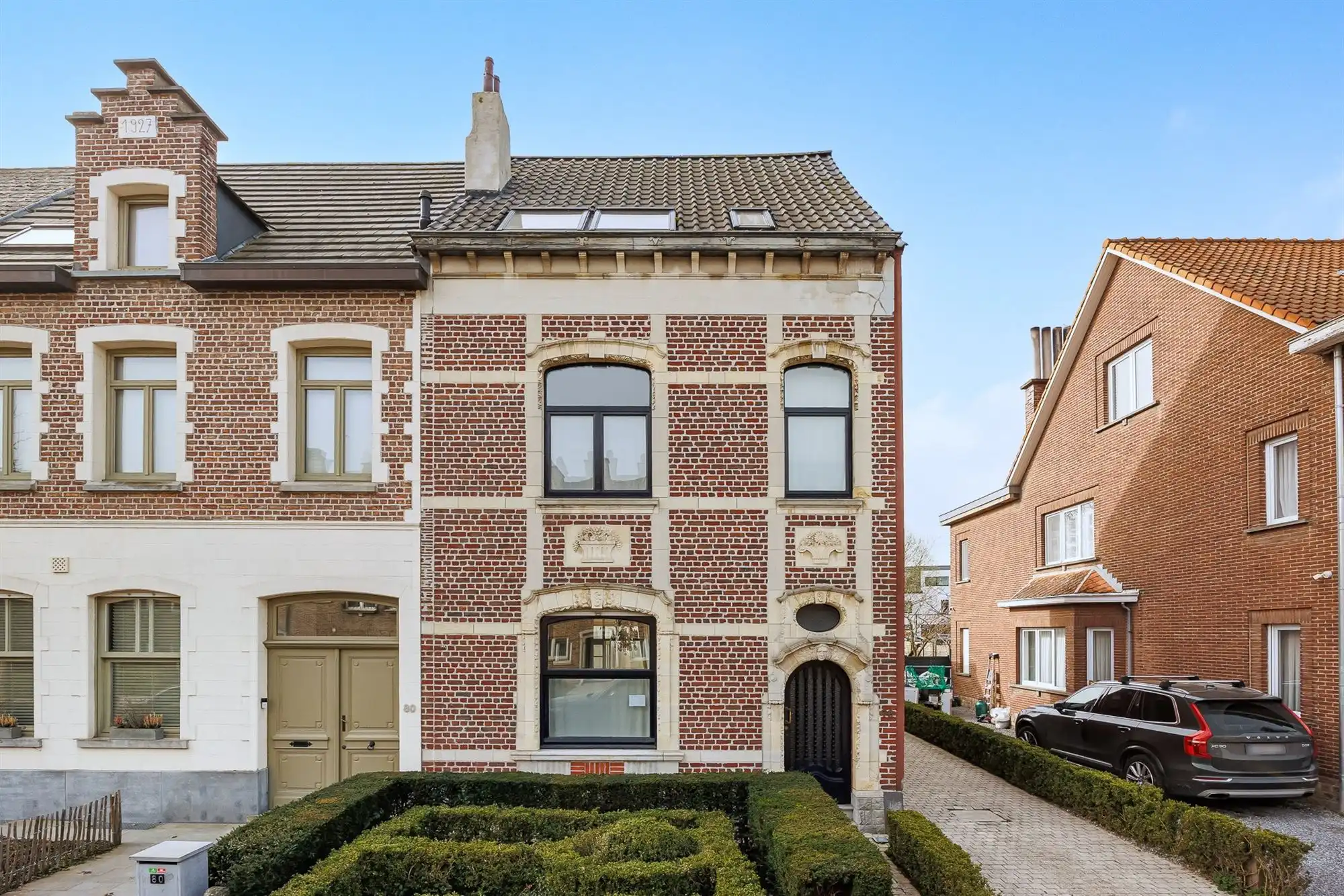 Huis foto {{pictureIndex}}