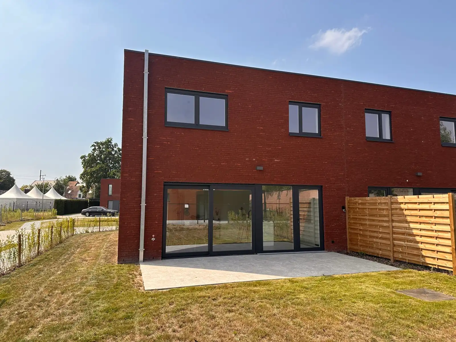 Laatste instapklare woning te koop! foto 9