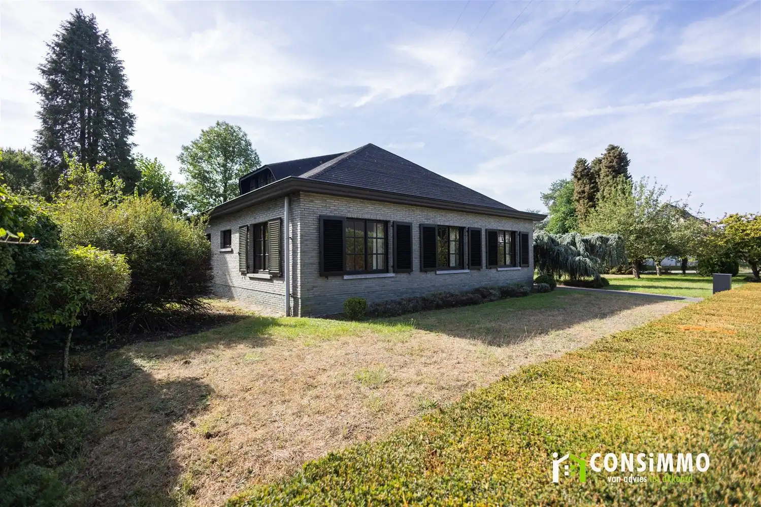 Vrijstaande woning met gelijkvloers wooncomfort en tal van mogelijkheden in Bokrijk foto 31