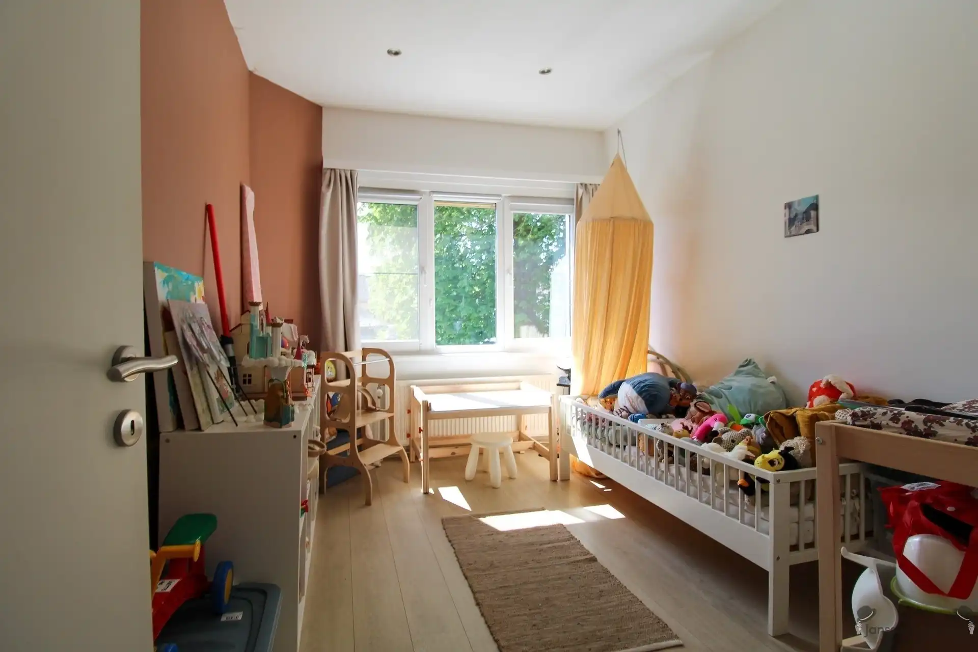 Woning met tuin foto 16