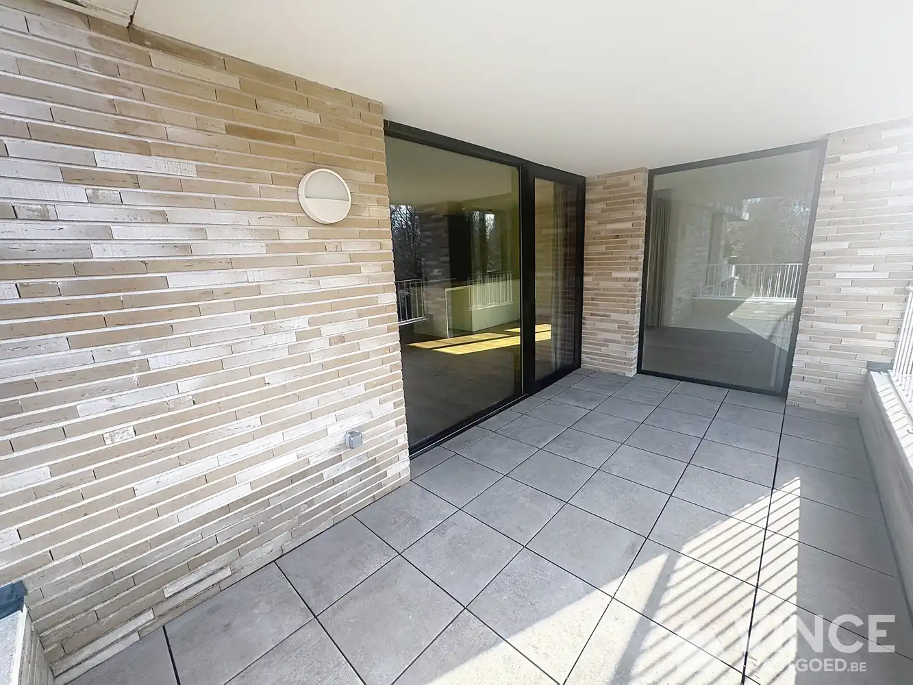 Modern appartement te huur met mooi uitzicht en veel lichtinval foto 17